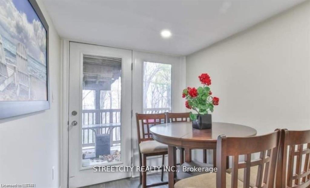 Photo 17 of 417 Tower Heights Drive, Central Elgin, Rural Central Elgin — HOMEH