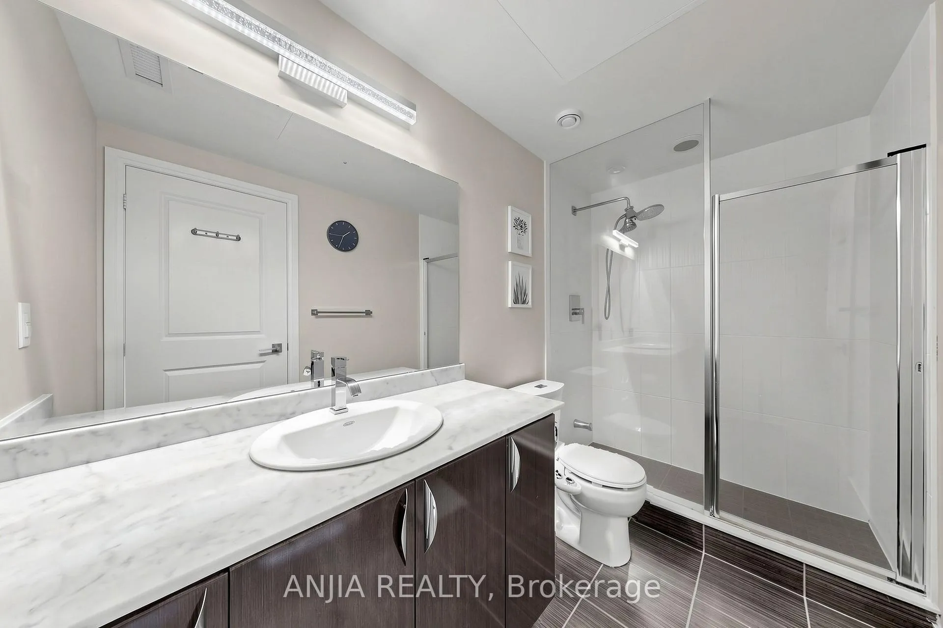 Photo 21 of Unit 331, 7161 Yonge Street, Markham, Thornhill — HOMEH