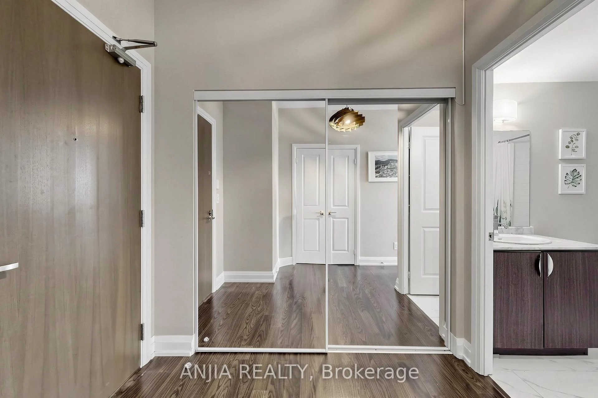 Photo 28 of Unit 331, 7161 Yonge Street, Markham, Thornhill — HOMEH