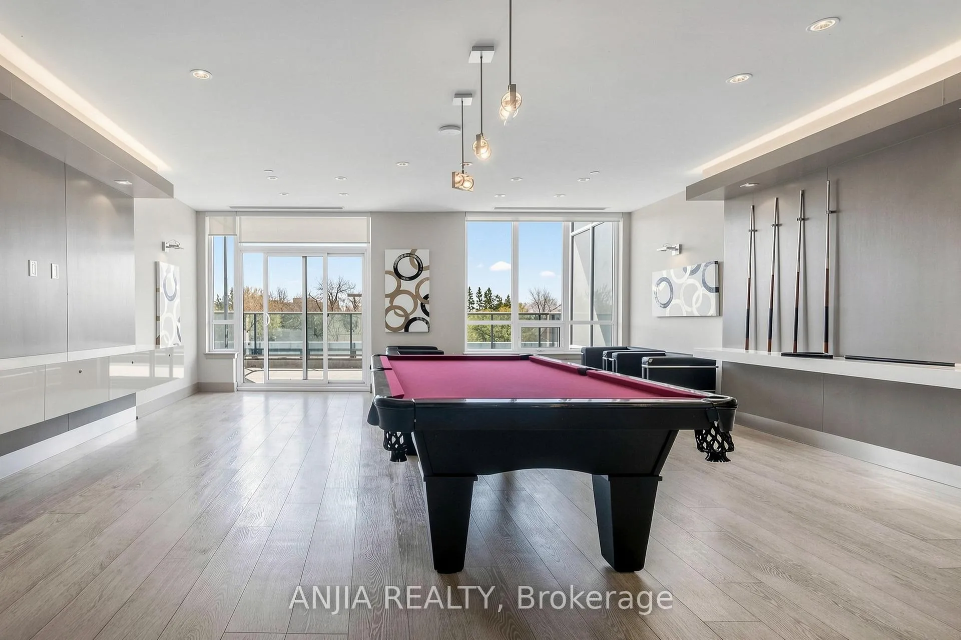 Photo 42 of Unit 331, 7161 Yonge Street, Markham, Thornhill — HOMEH