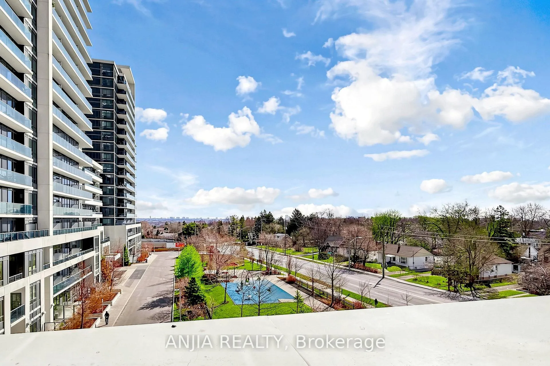 Photo 50 of Unit 331, 7161 Yonge Street, Markham, Thornhill — HOMEH