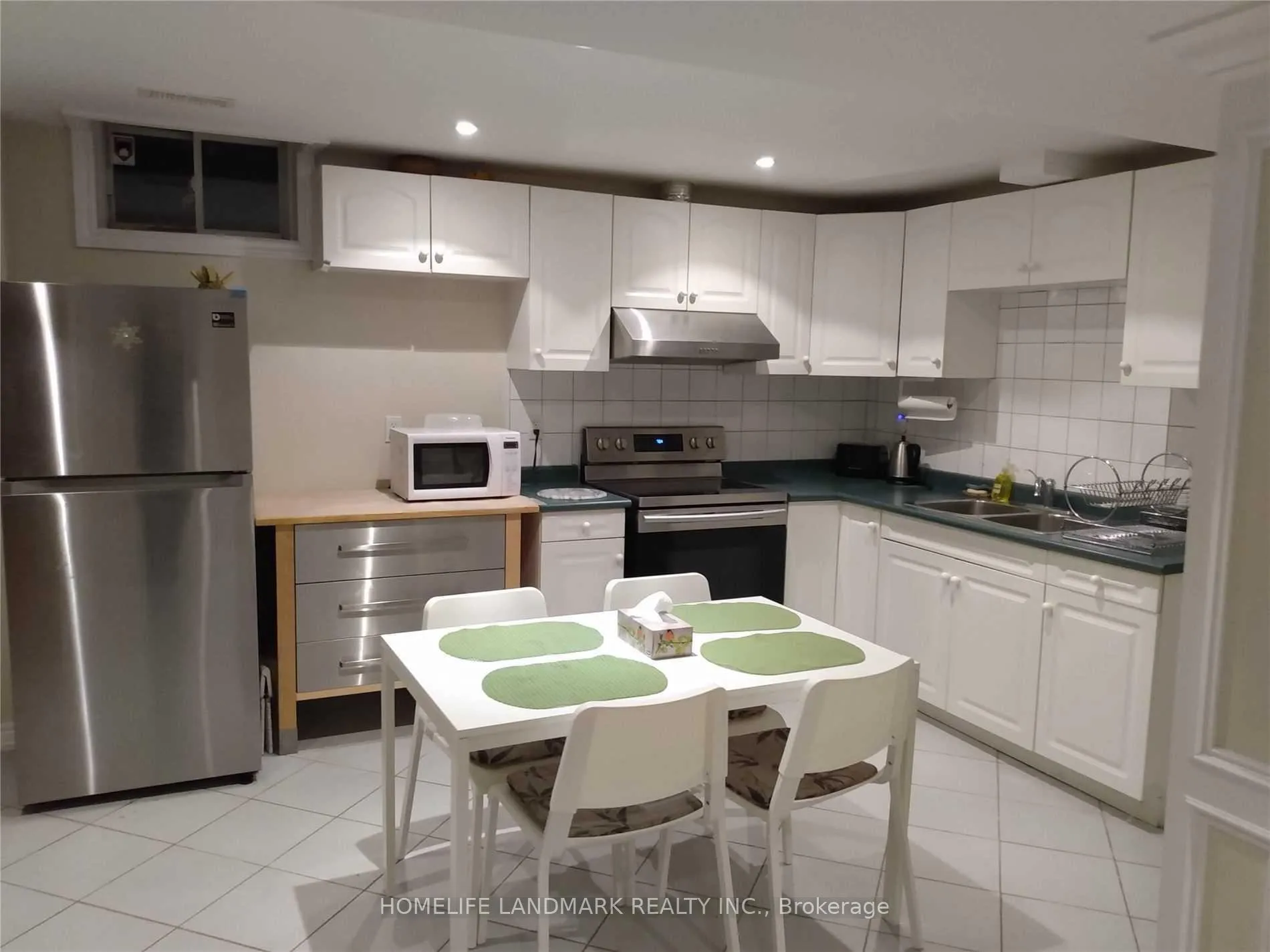 Photo 4 of Unit Bsmt, 38 Lois Drive, Vaughan, Islington Woods — HOMEH