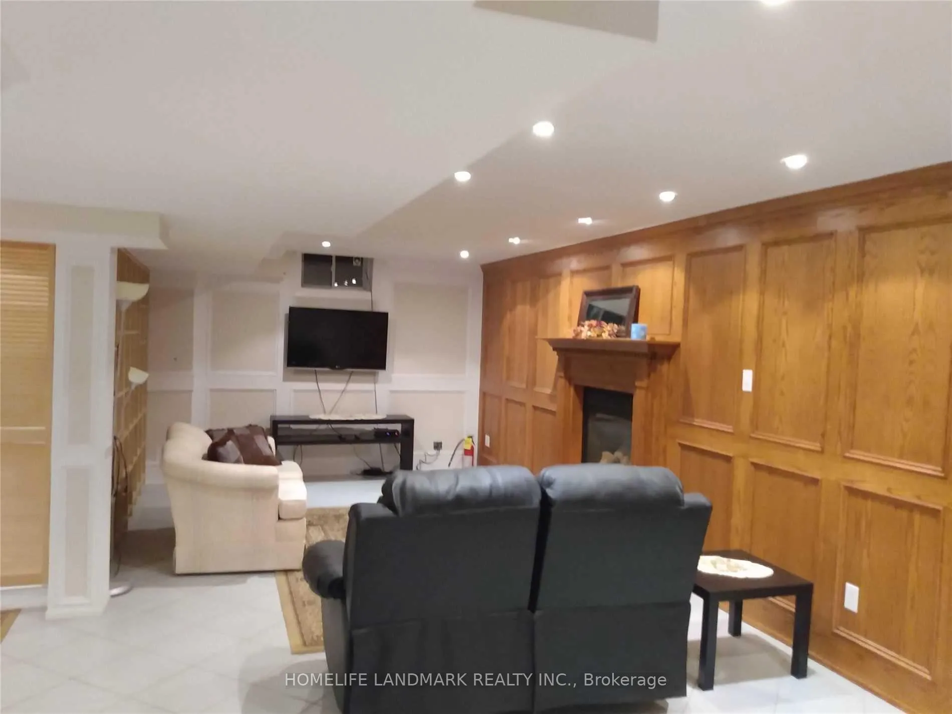 Photo 7 of Unit Bsmt, 38 Lois Drive, Vaughan, Islington Woods — HOMEH