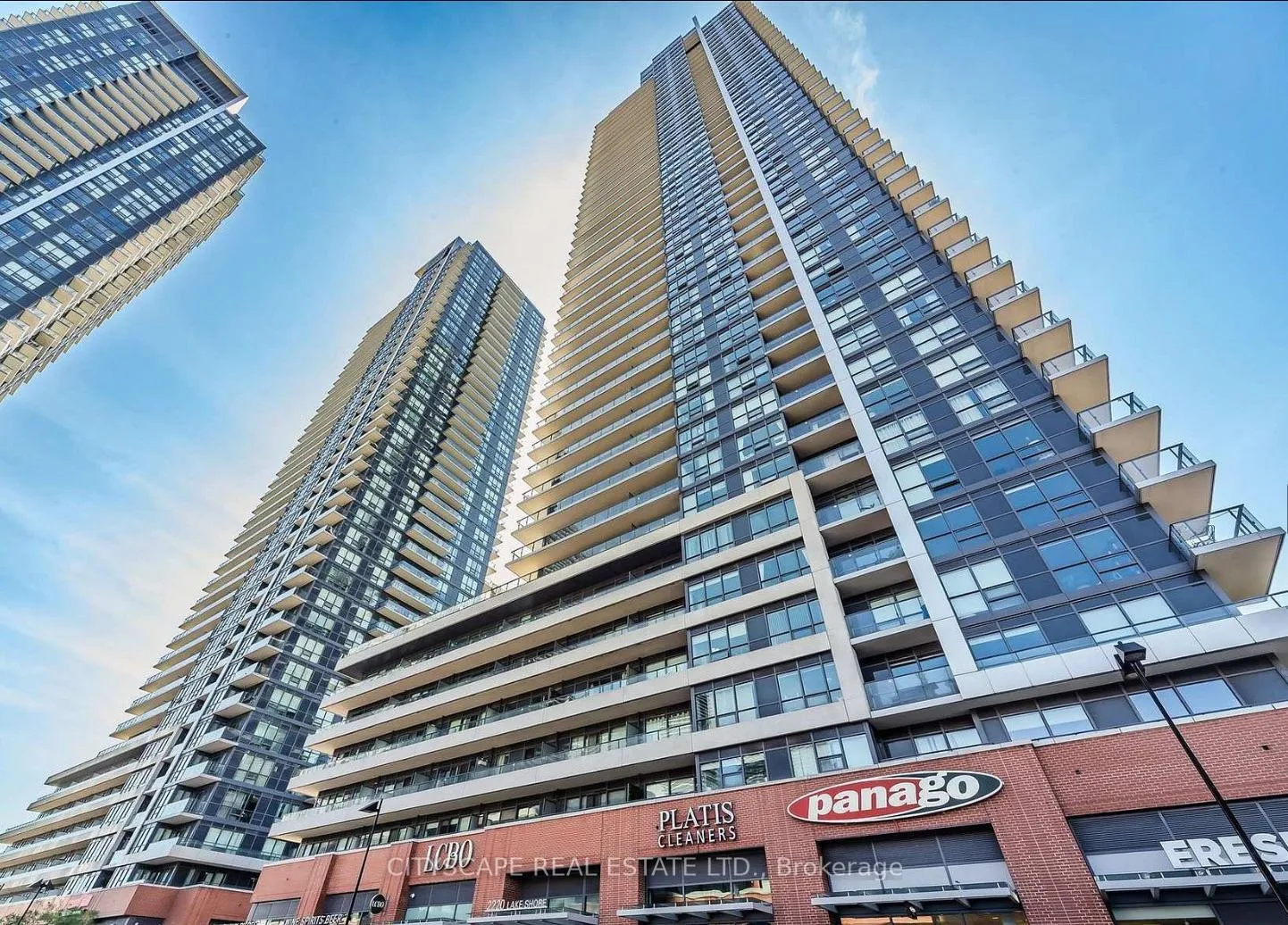 Front of Unit 3808, 2220 Lakeshore Boulevard