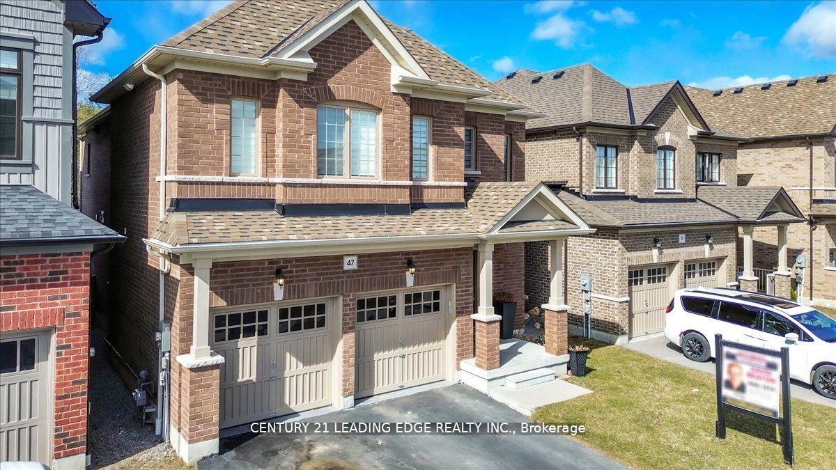 Photo 2 of 47 Crombie Street, Clarington, Bowmanville — HOMEH