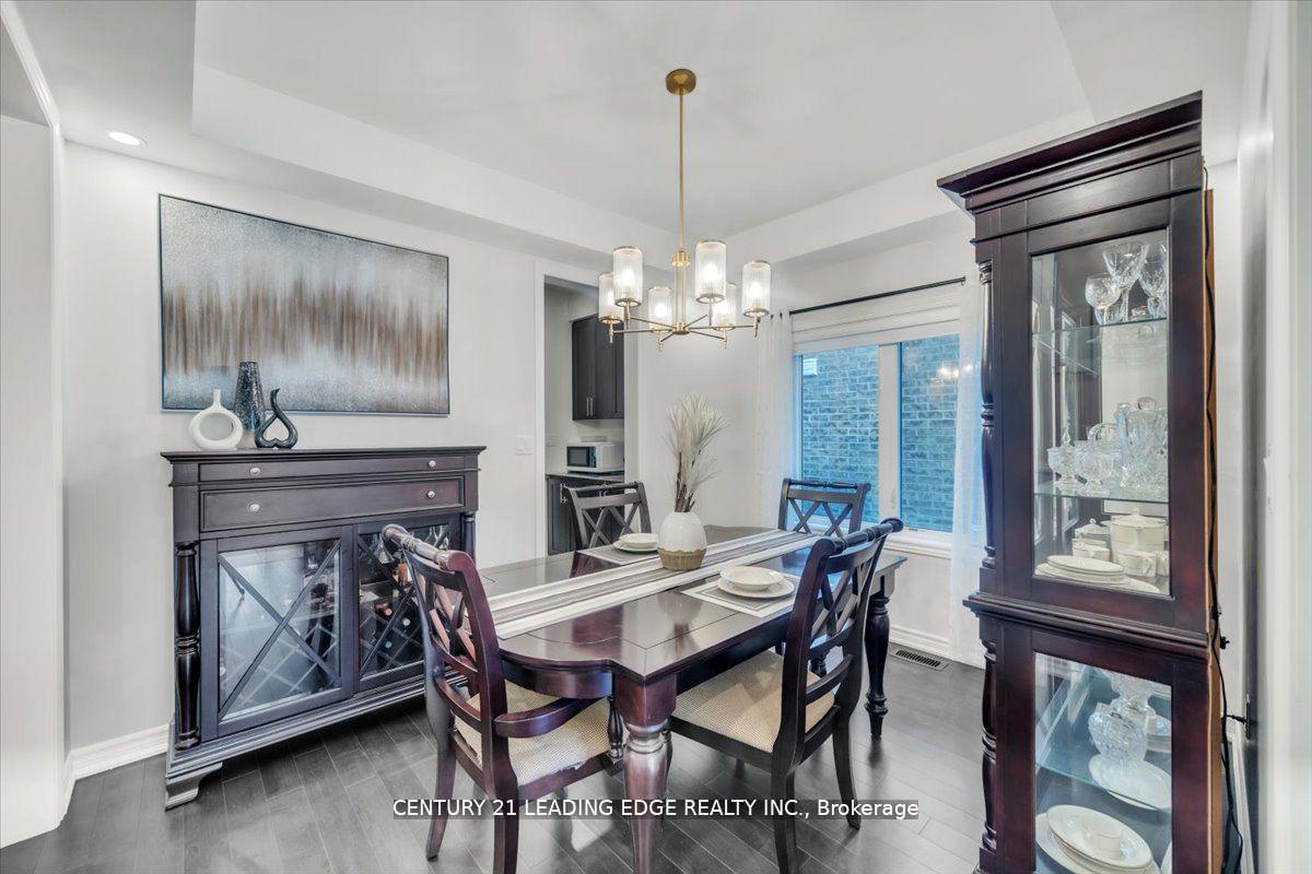 Photo 13 of 47 Crombie Street, Clarington, Bowmanville — HOMEH