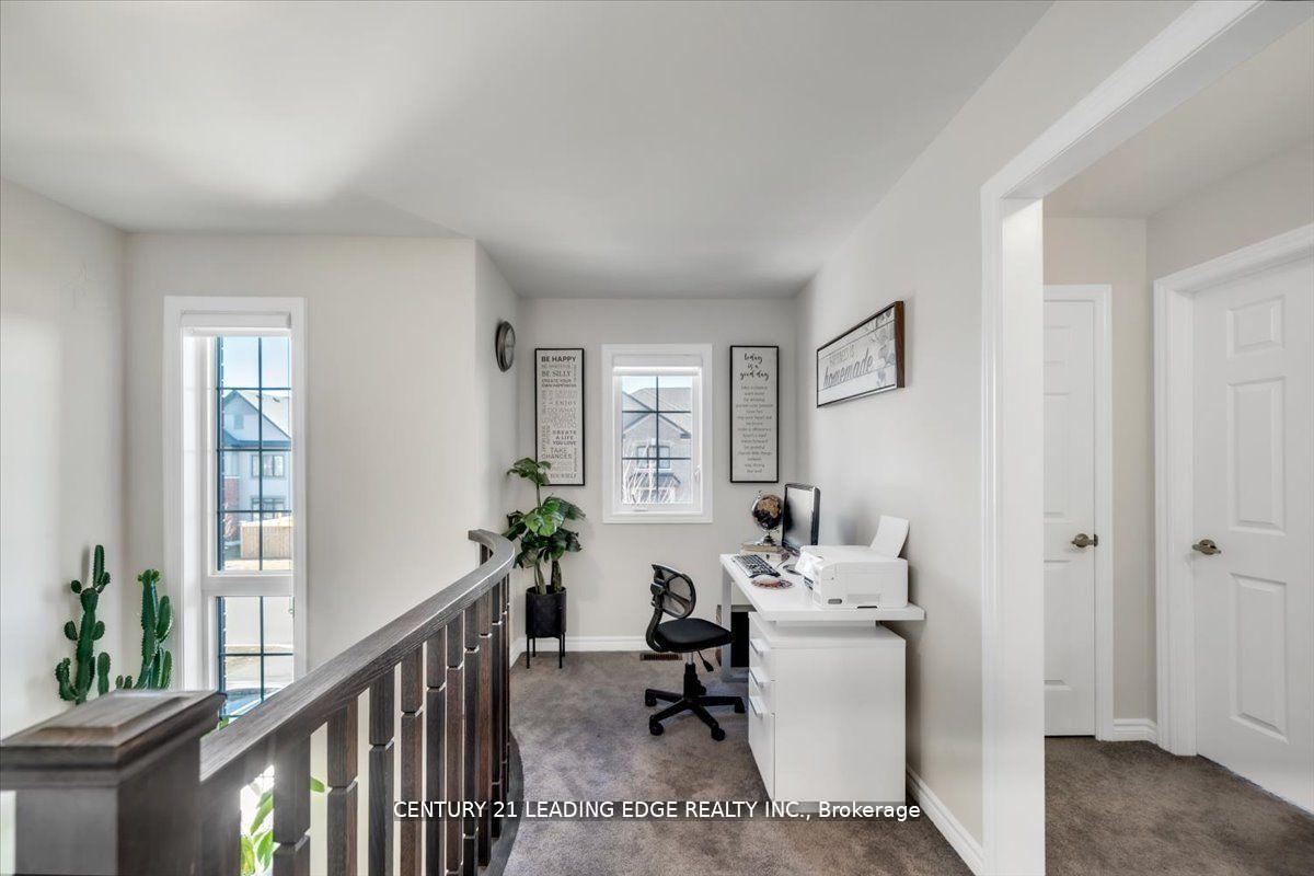 Photo 22 of 47 Crombie Street, Clarington, Bowmanville — HOMEH