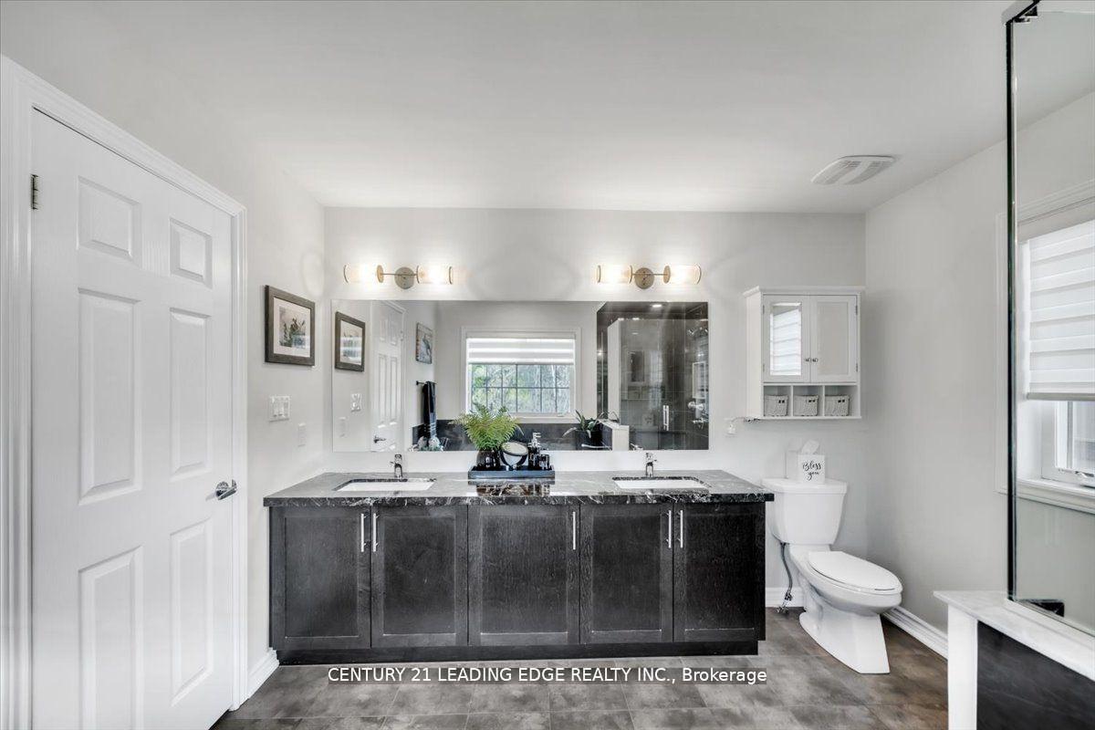 Photo 30 of 47 Crombie Street, Clarington, Bowmanville — HOMEH