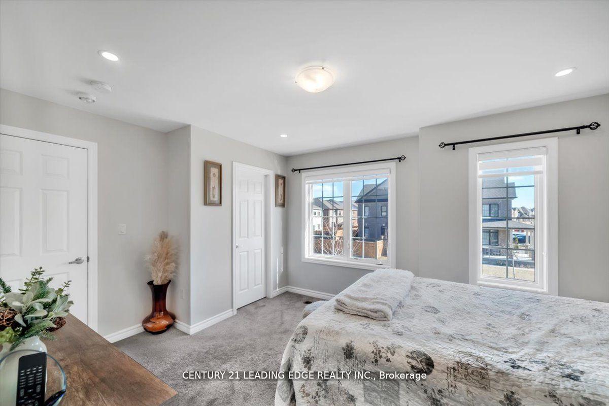 Photo 39 of 47 Crombie Street, Clarington, Bowmanville — HOMEH