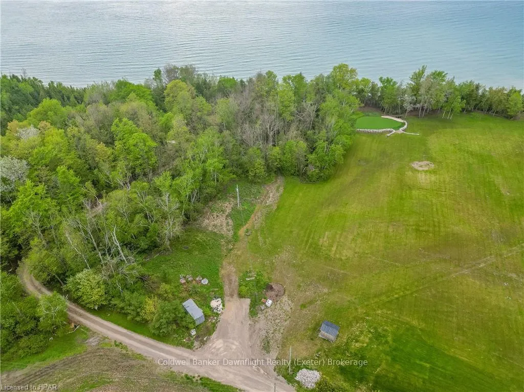 Photo 5 of 33541 Black'S Point Road, Central Huron, Goderich — HOMEH