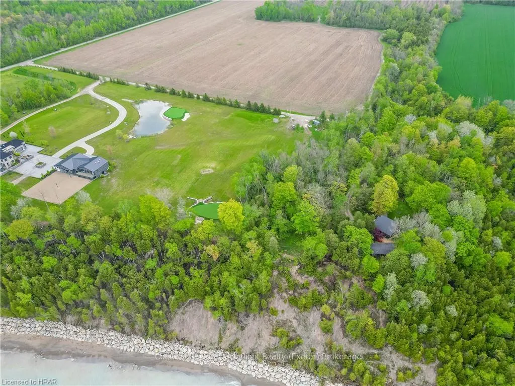 Photo 10 of 33541 Black'S Point Road, Central Huron, Goderich — HOMEH