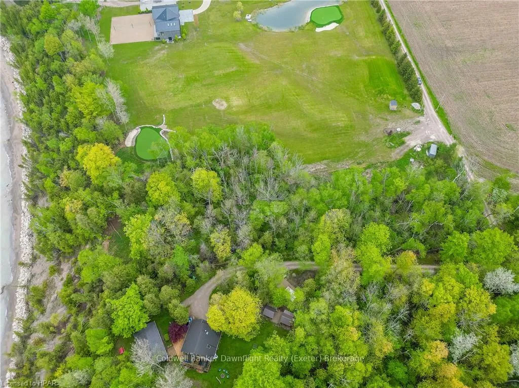 Photo 12 of 33541 Black'S Point Road, Central Huron, Goderich — HOMEH
