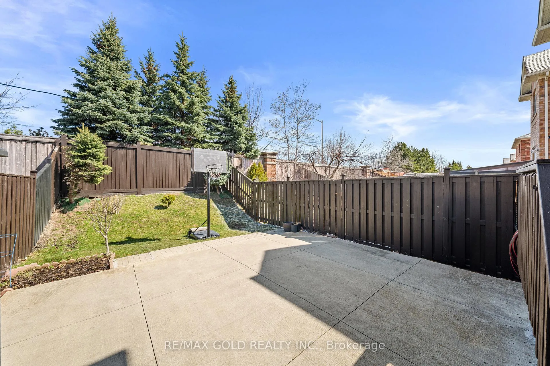 Photo 45 of 95 Herdwick Street, Brampton, Gore Industrial North — HOMEH