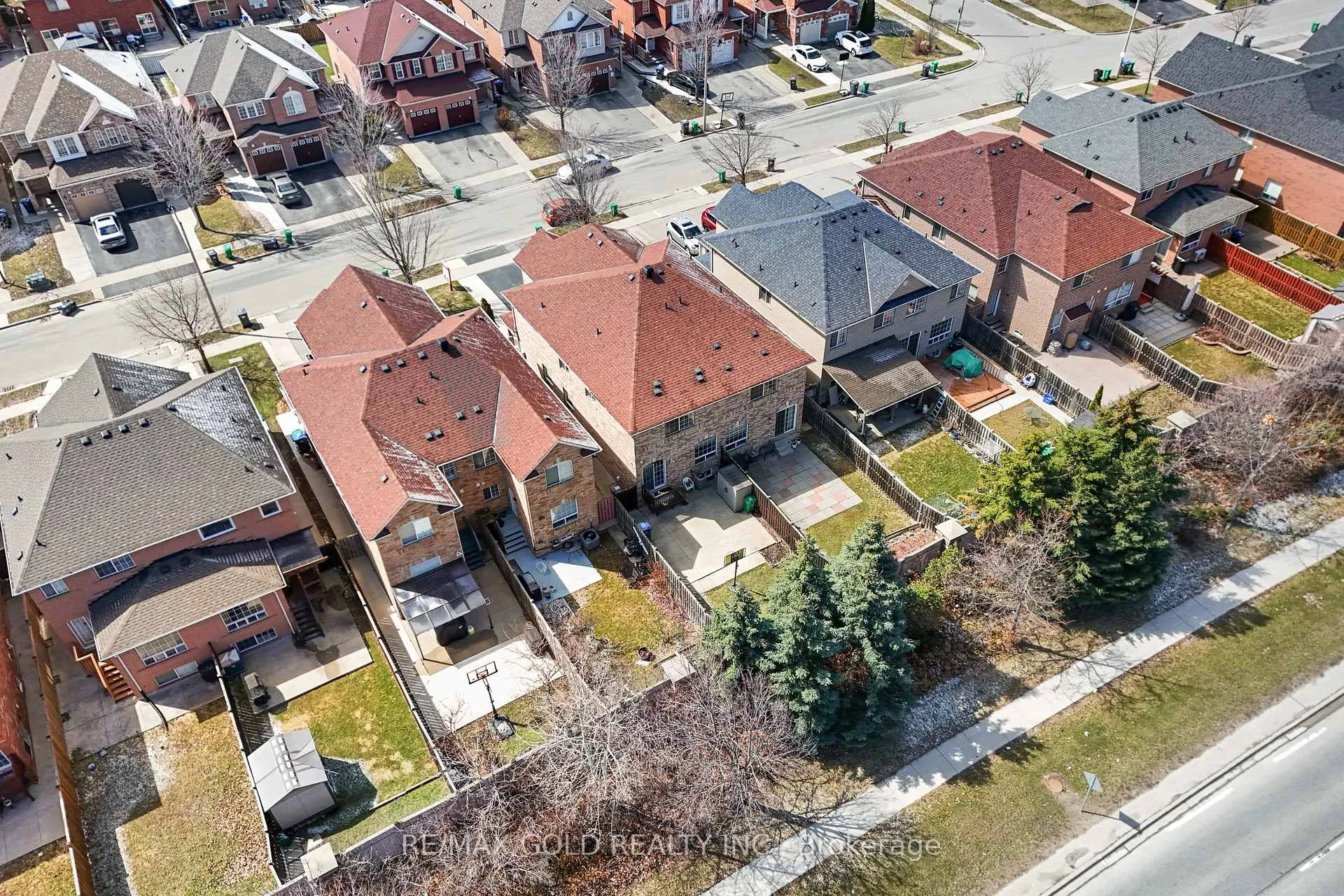 Photo 50 of 95 Herdwick Street, Brampton, Gore Industrial North — HOMEH
