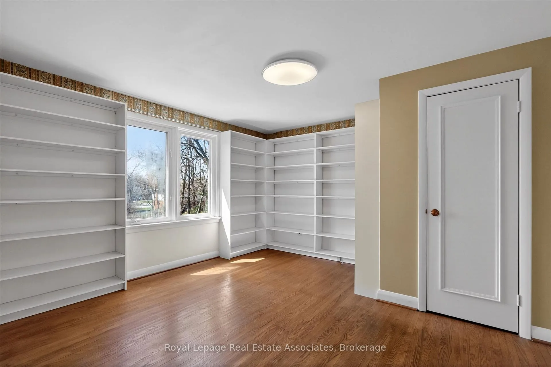 Photo 22 of 2079 Deyncourt Drive, Burlington, Brant — HOMEH