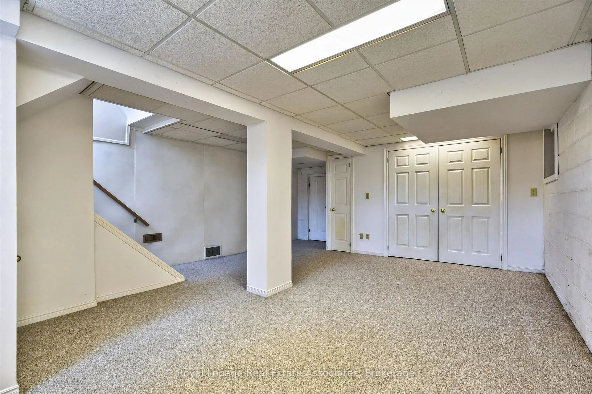 Photo 26 of 2079 Deyncourt Drive, Burlington, Brant — HOMEH