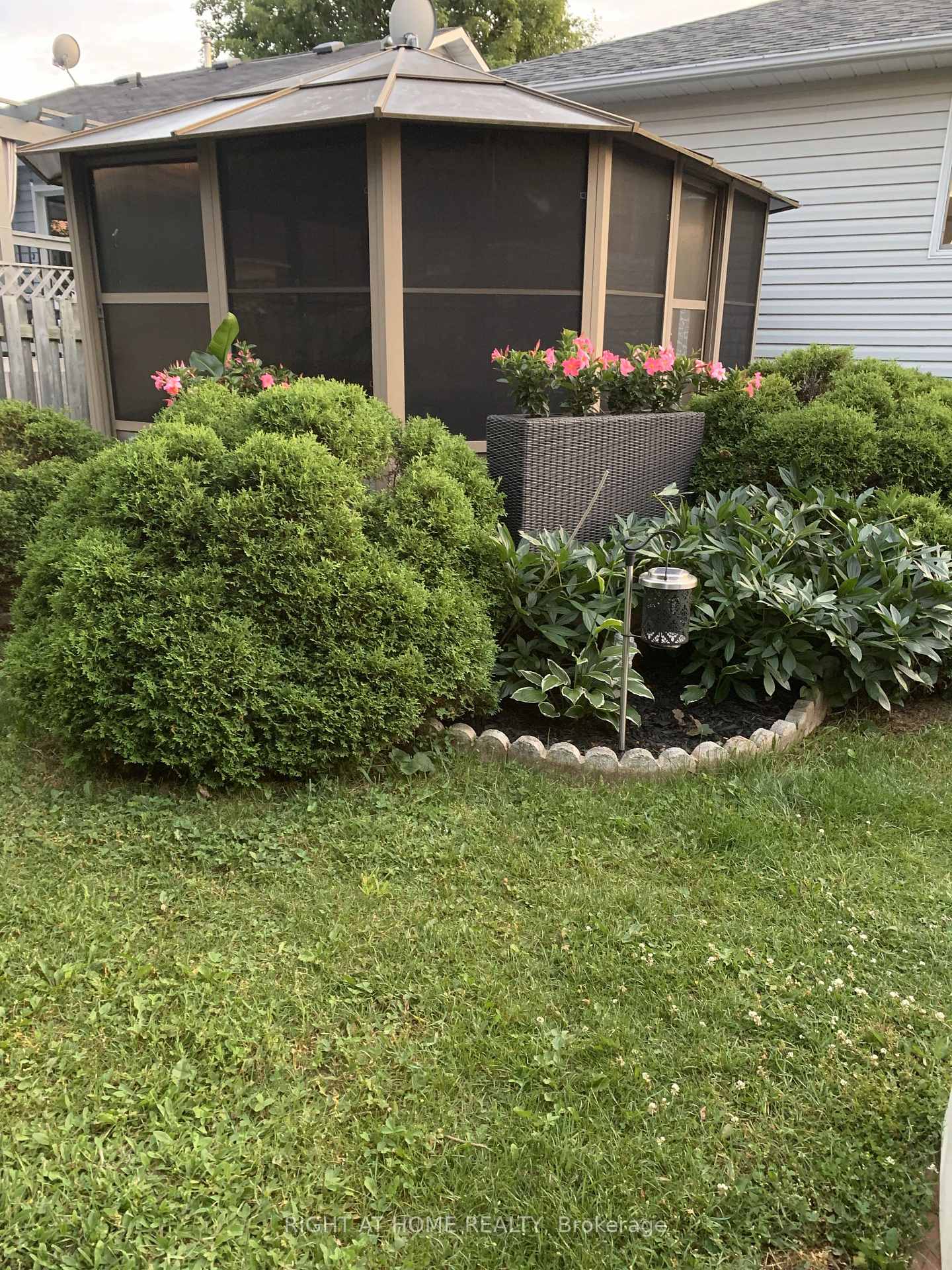 Photo 23 of 247 mississippi Road, Carleton Place — HOMEH