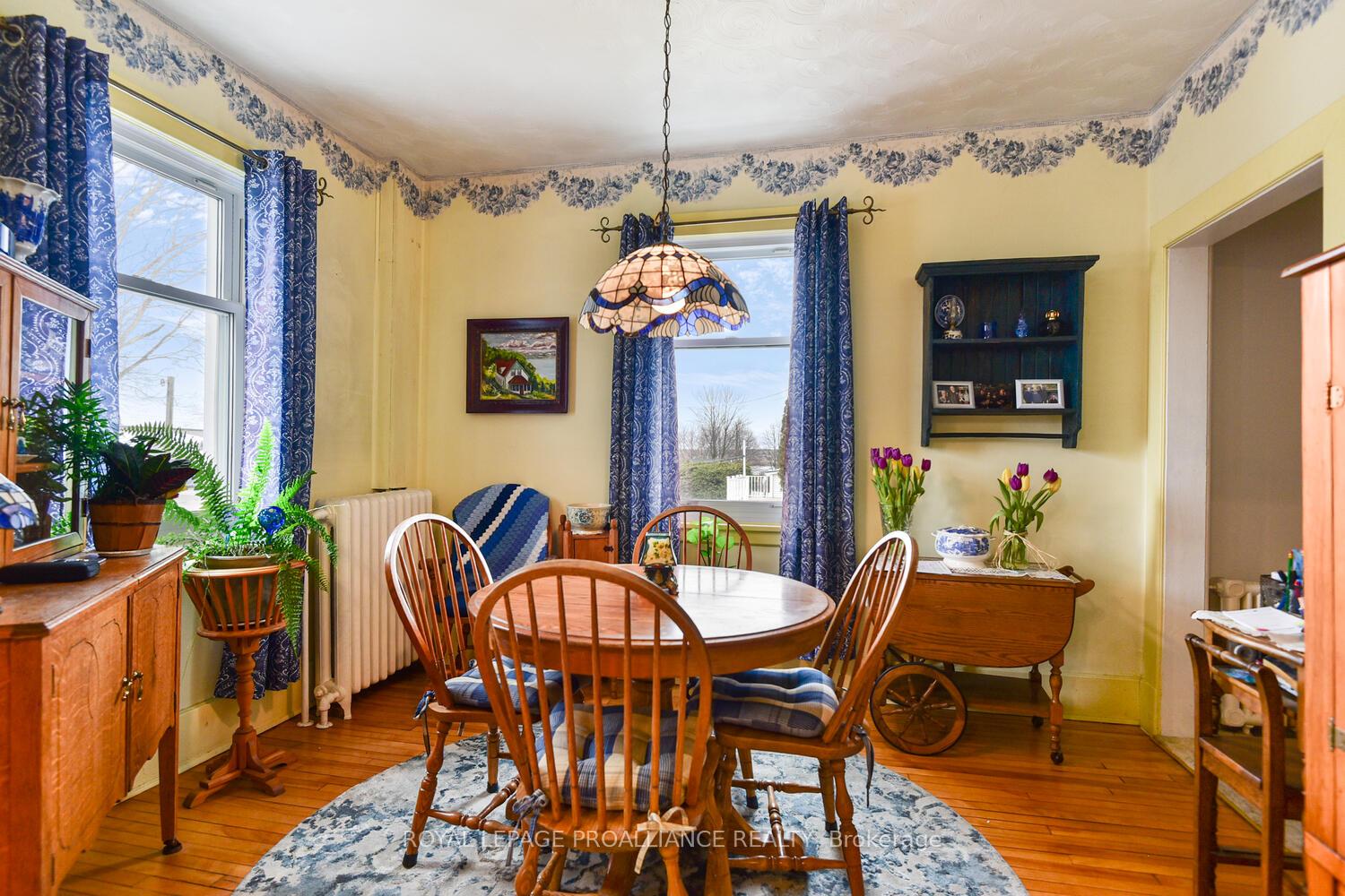 Photo 8 of 741 Benson Street E, Edwardsburgh/Cardinal, Town of Cardinal — HOMEH