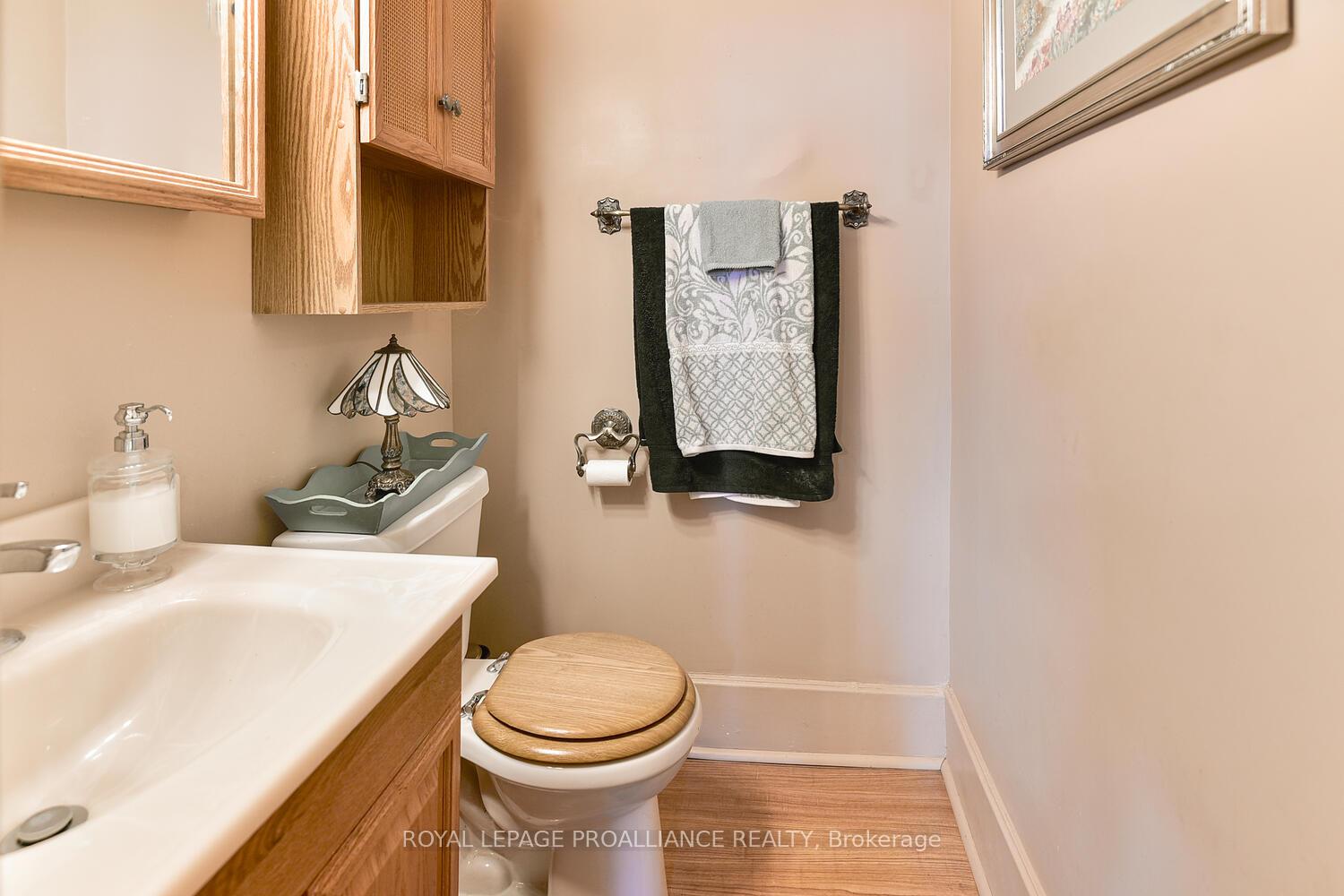 Photo 10 of 741 Benson Street E, Edwardsburgh/Cardinal, Town of Cardinal — HOMEH
