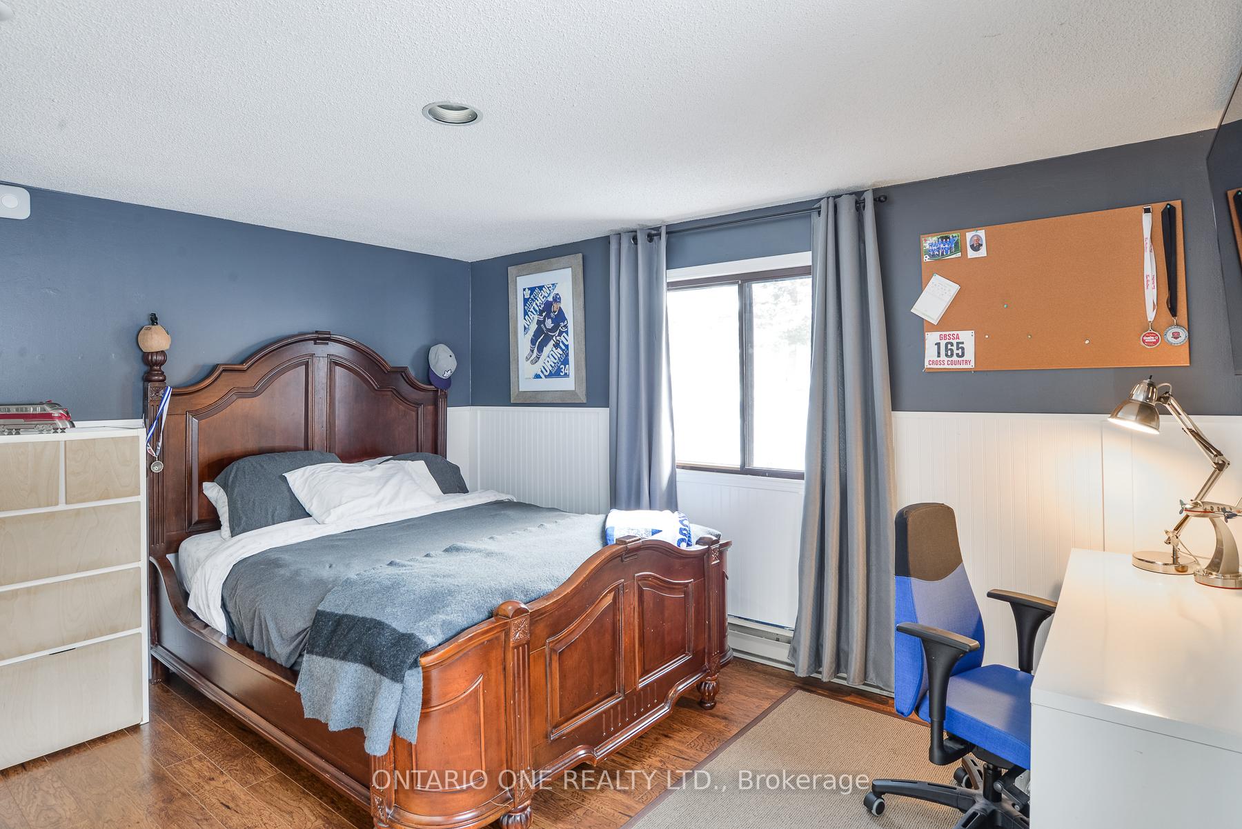 Photo 18 of 811 Bay Street, Gravenhurst, Muskoka (S) — HOMEH