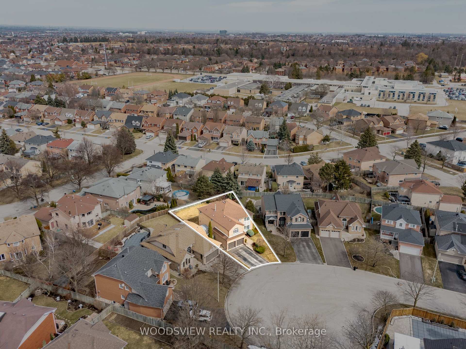Photo 2 of 5 Kane Court, Ajax, Central West — HOMEH