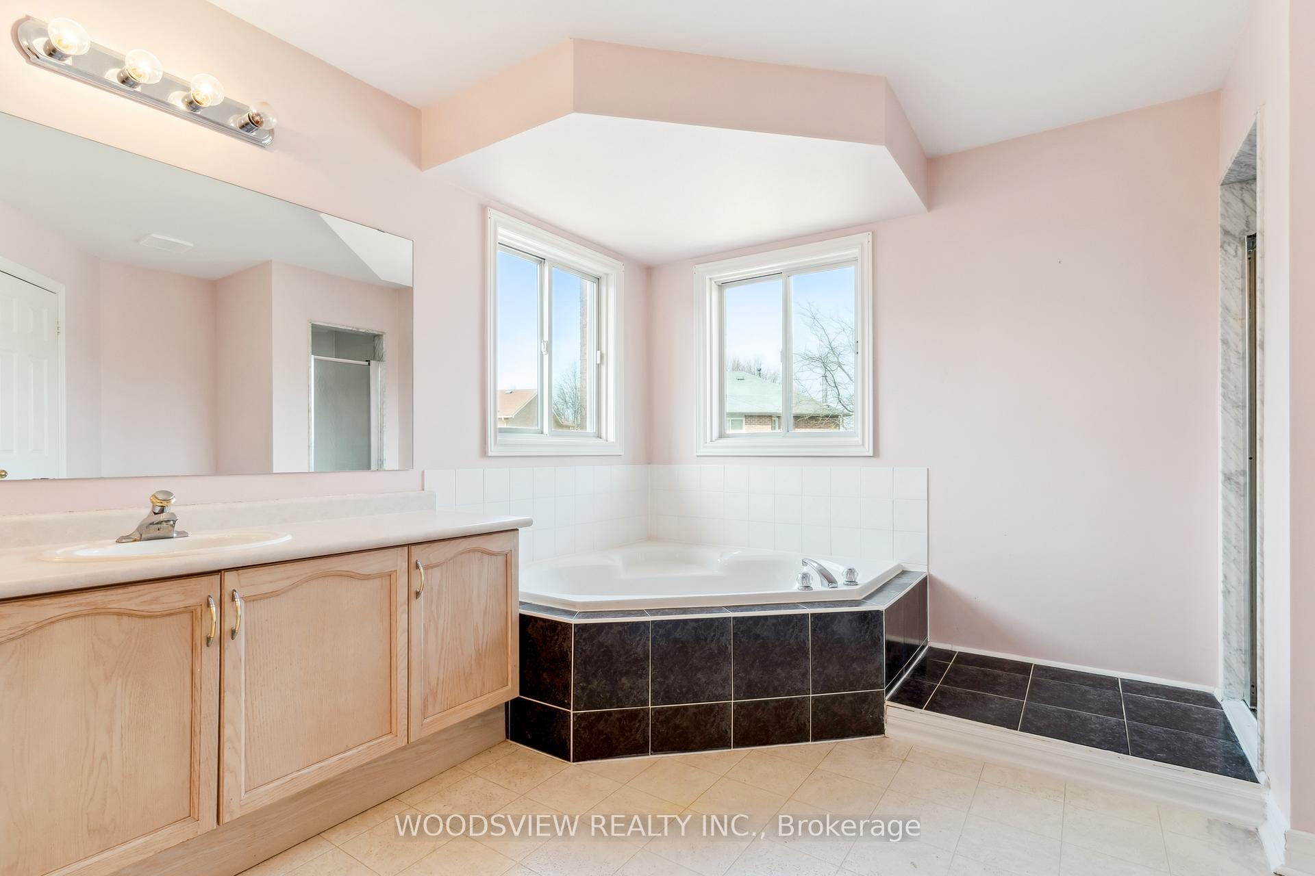 Photo 22 of 5 Kane Court, Ajax, Central West — HOMEH