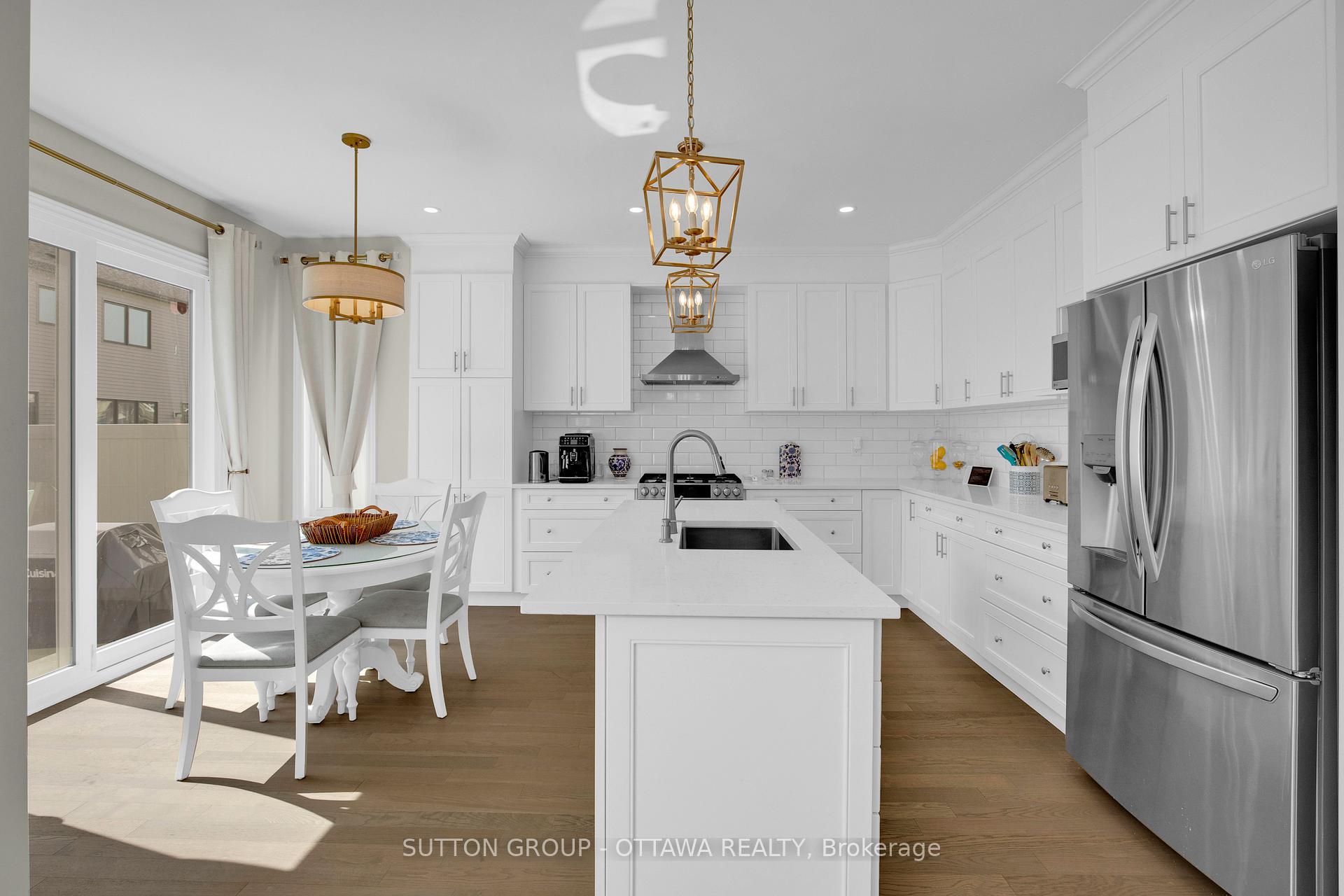 Photo 18 of 490 Alcor Terrace, Ottawa, Barrhaven - Half Moon Bay — HOMEH