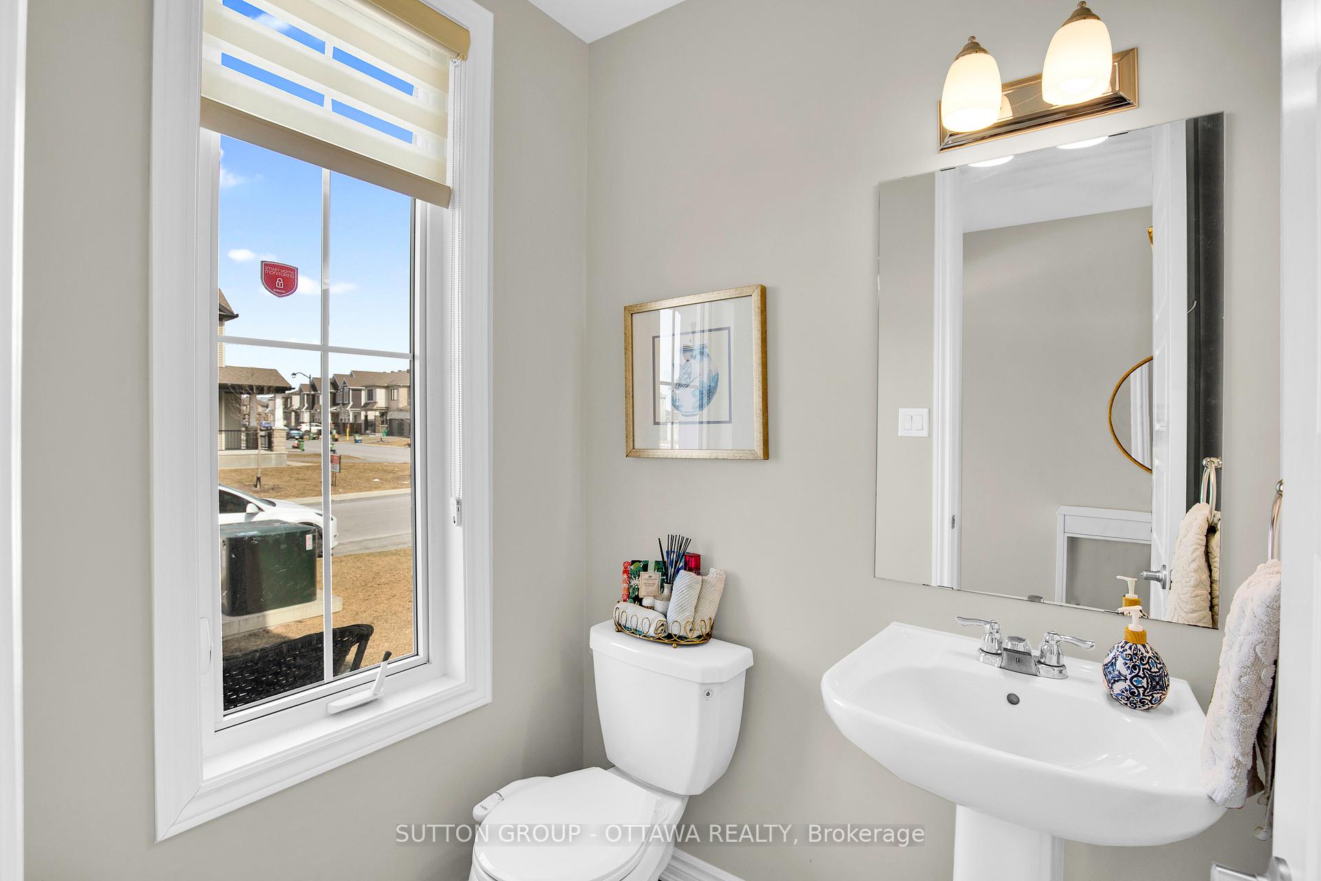 Photo 24 of 490 Alcor Terrace, Ottawa, Barrhaven - Half Moon Bay — HOMEH