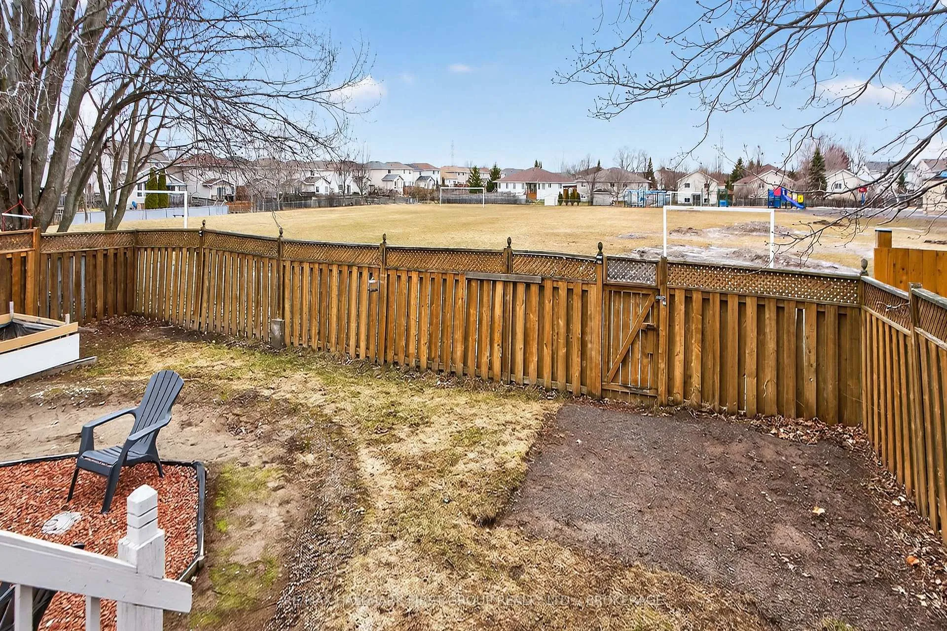 Photo 39 of 814 Cataraqui Woods Drive, Kingston, City Northwest — HOMEH