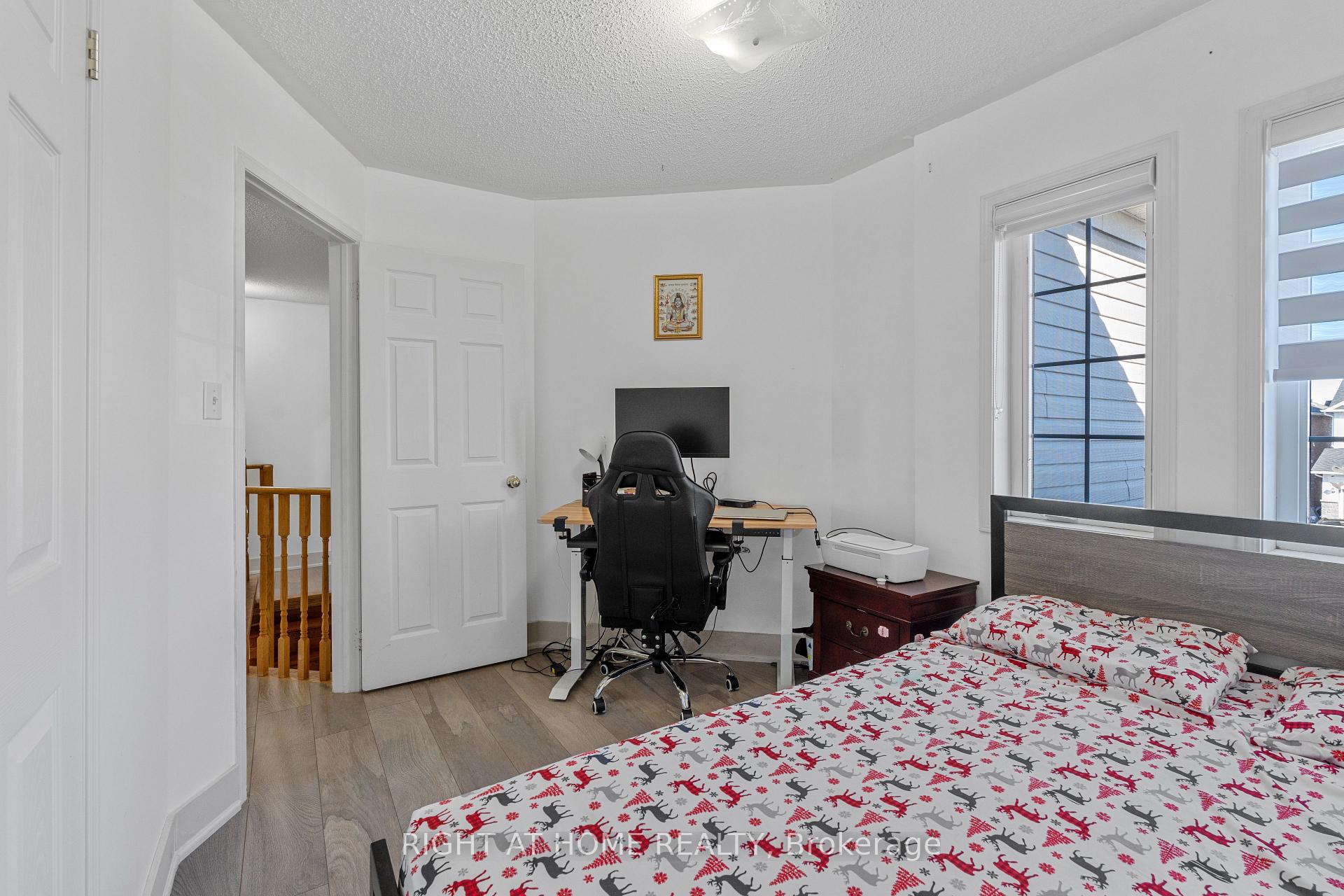 Photo 17 of 36 Brooking Street, Clarington, Bowmanville — HOMEH