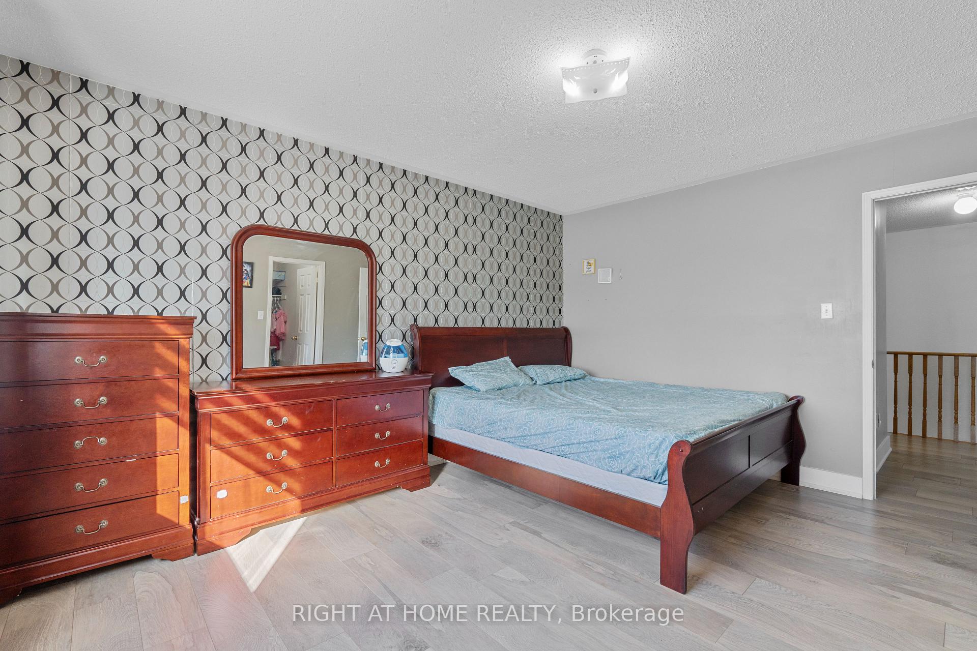 Photo 21 of 36 Brooking Street, Clarington, Bowmanville — HOMEH