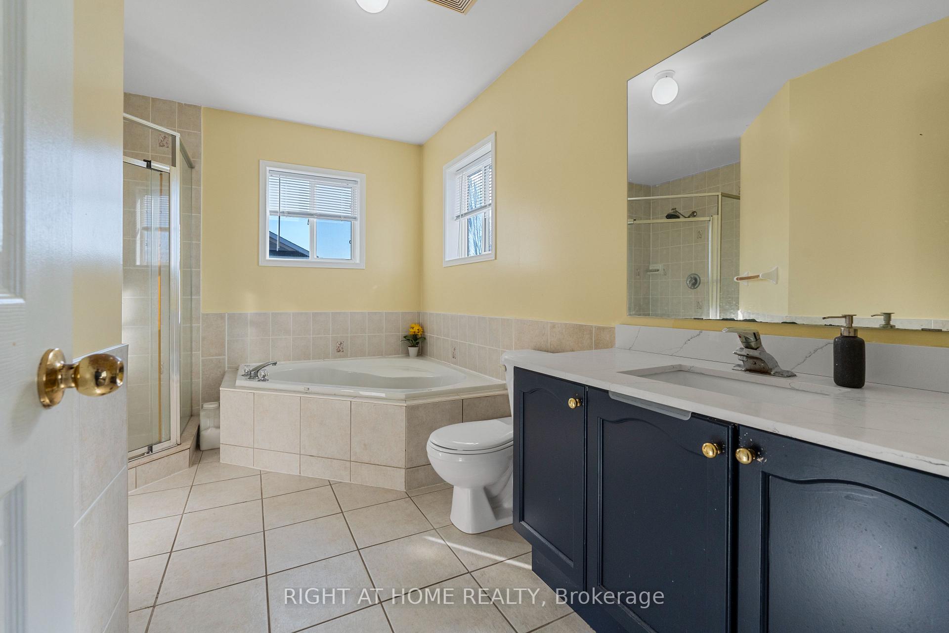 Photo 22 of 36 Brooking Street, Clarington, Bowmanville — HOMEH