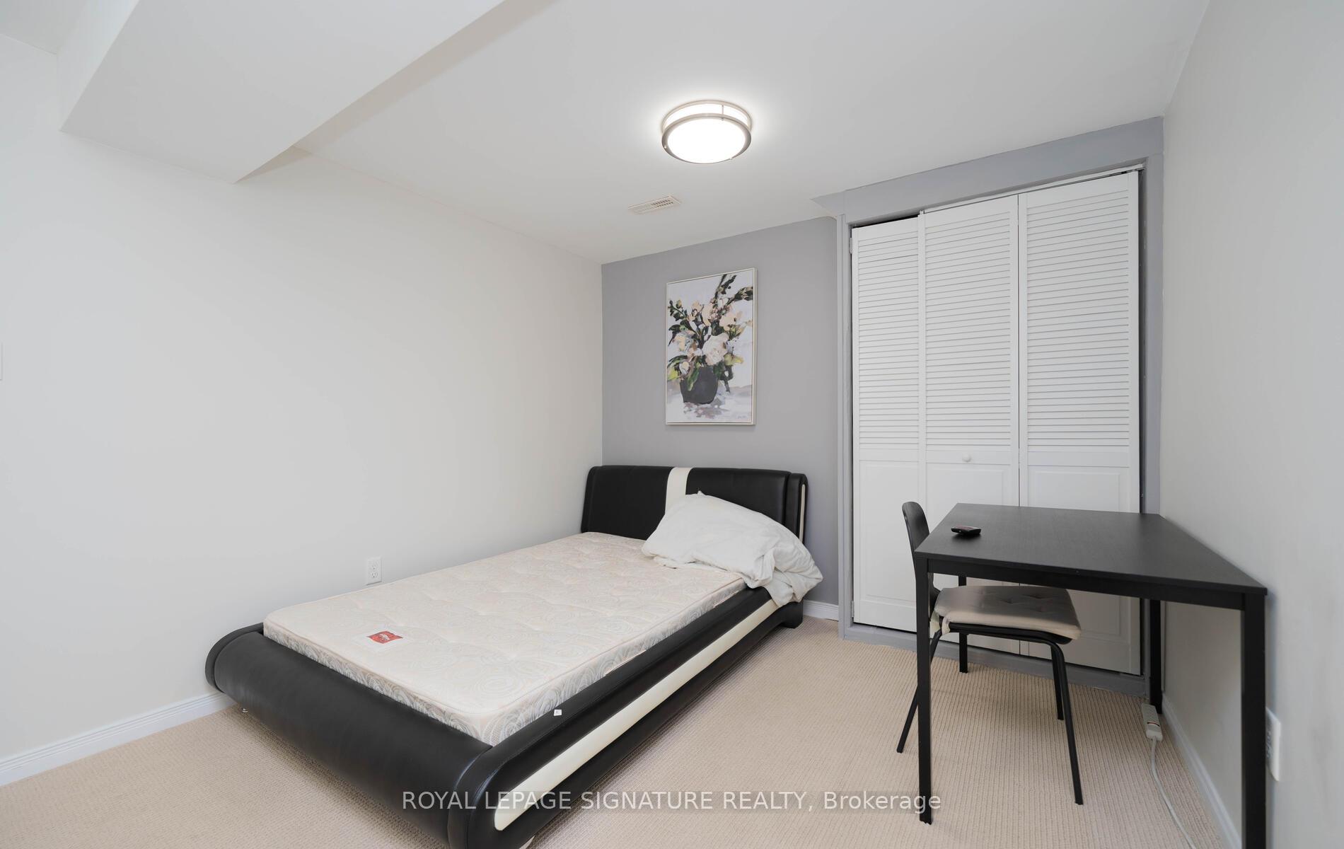 Photo 10 of Unit Bsmt, 92 Beckett Crescent E, Clarington, Courtice — HOMEH