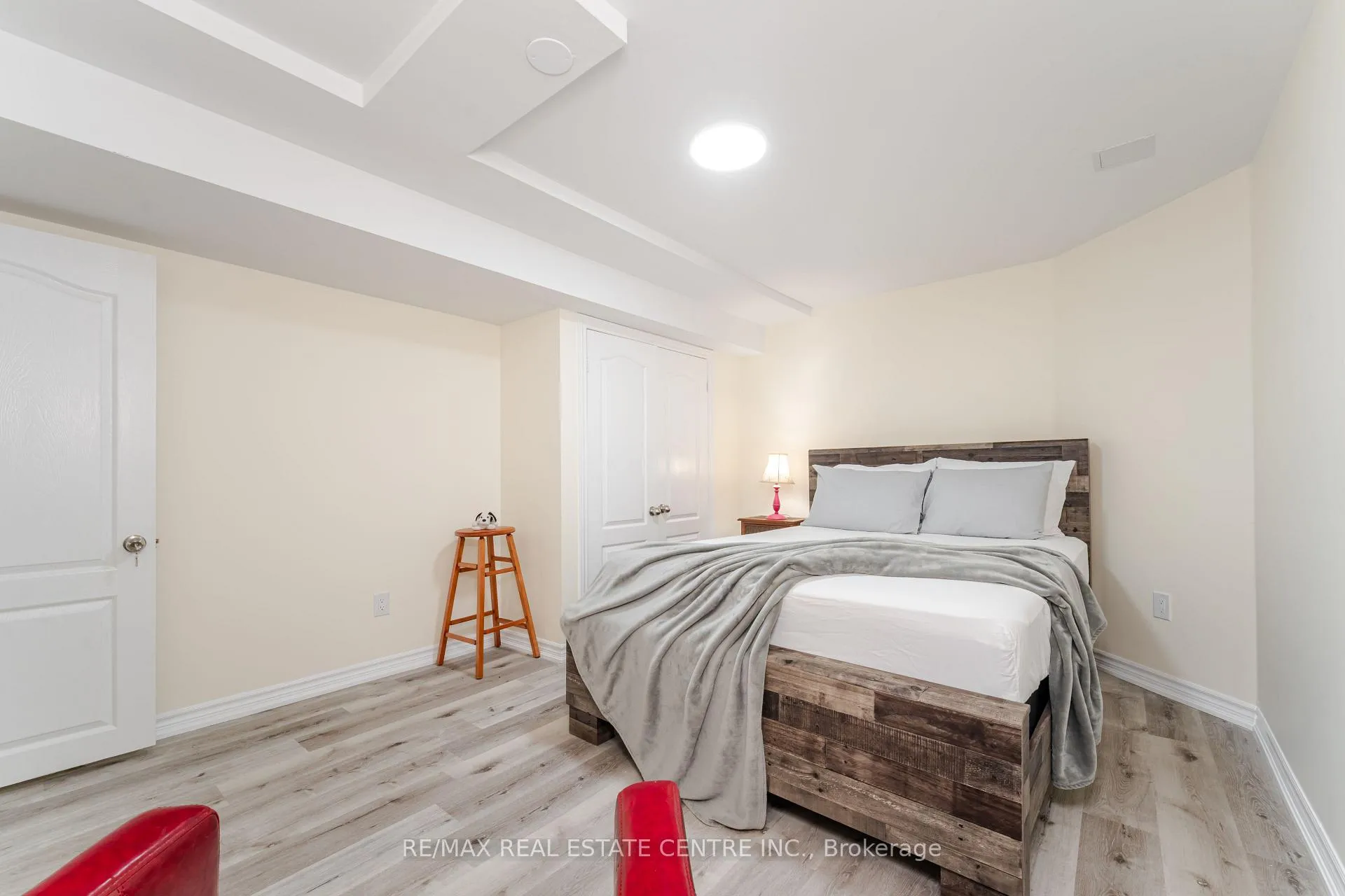 Photo 44 of 46 Lakefield Road, Brampton, Snelgrove — HOMEH