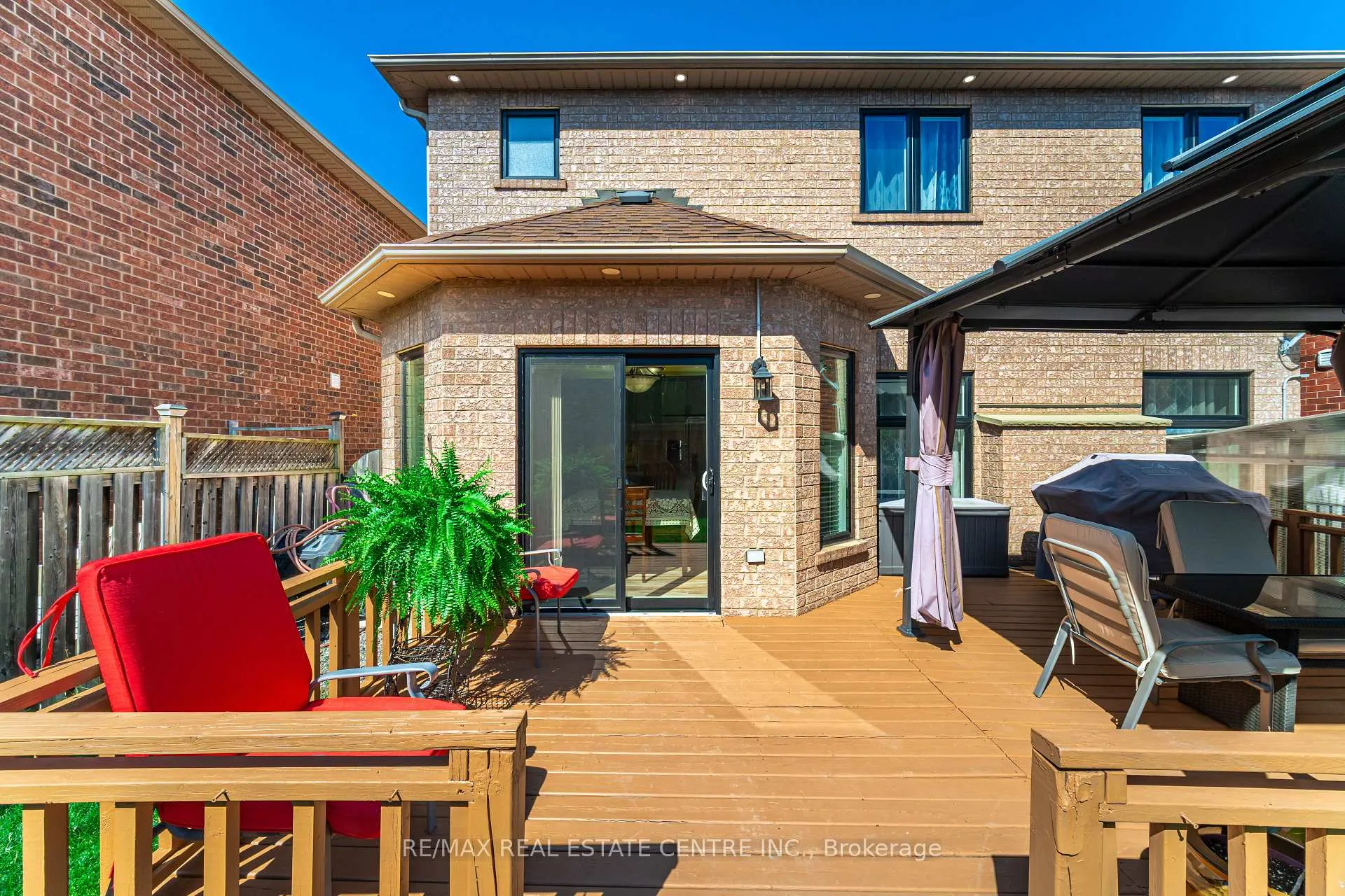 Photo 48 of 46 Lakefield Road, Brampton, Snelgrove — HOMEH