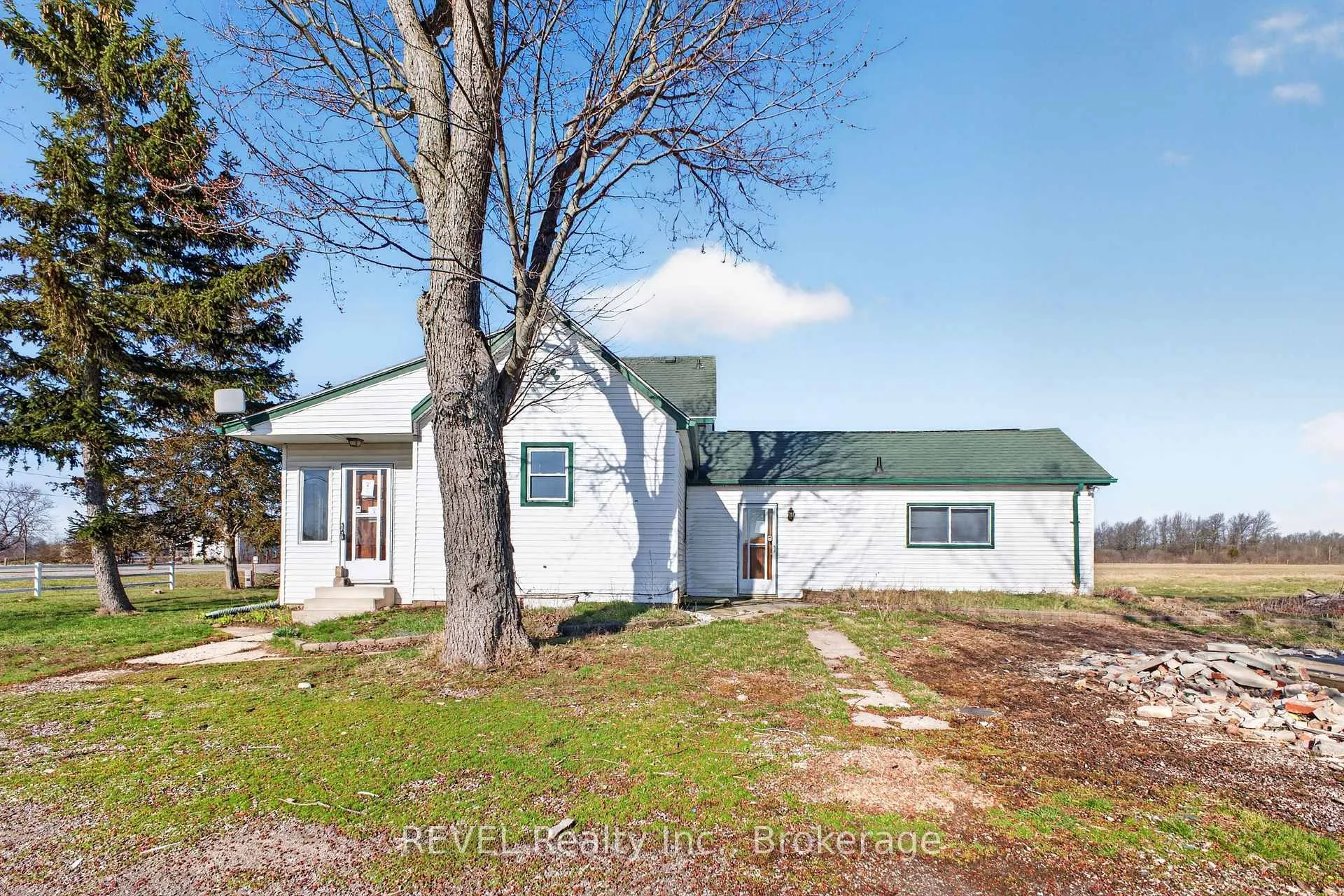Photo 19 of 4312 Netherby Road, Niagara Falls, Lyons Creek — HOMEH
