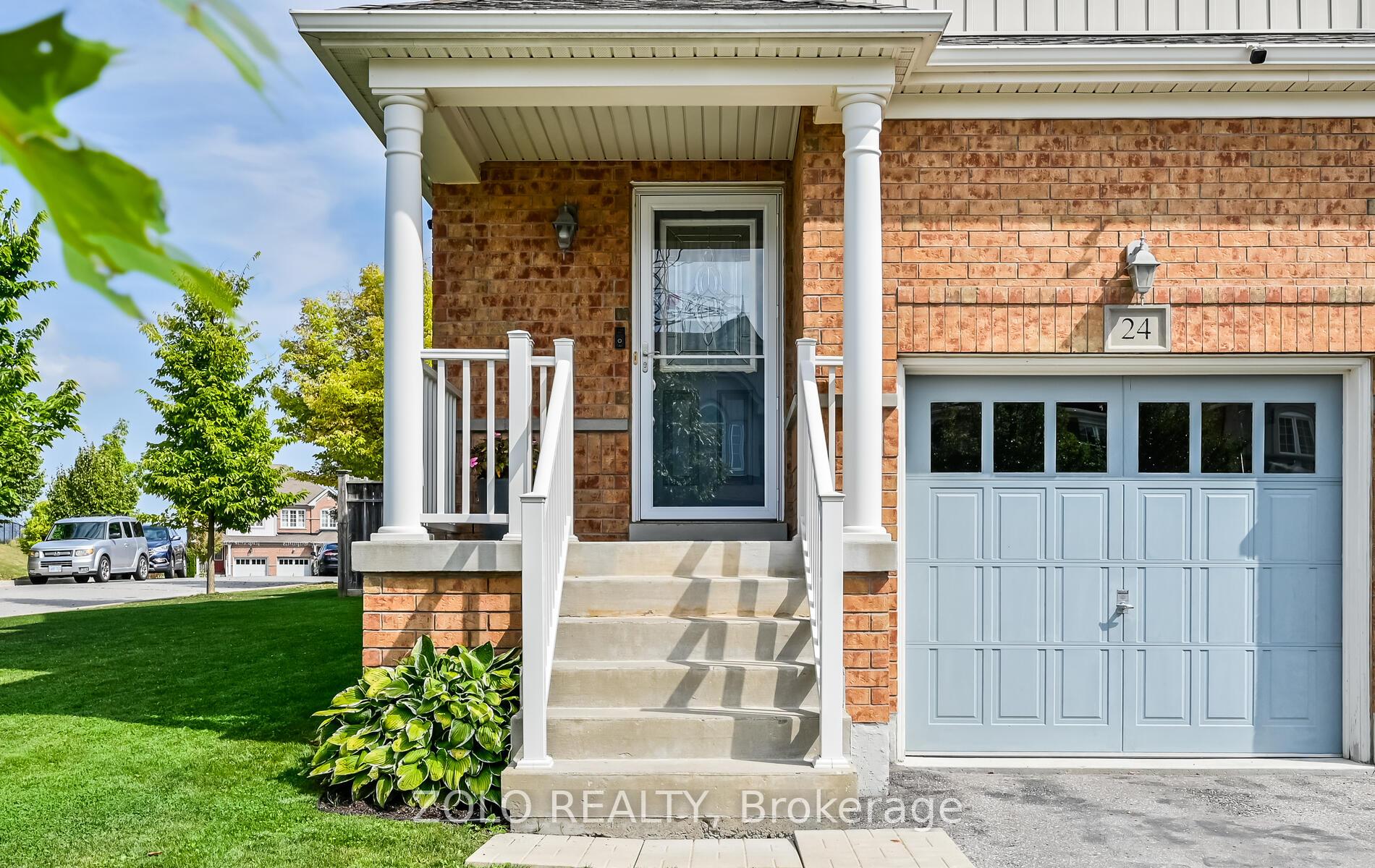 Photo 3 of 24 Netherway Crescent, Ajax, Northwest Ajax — HOMEH