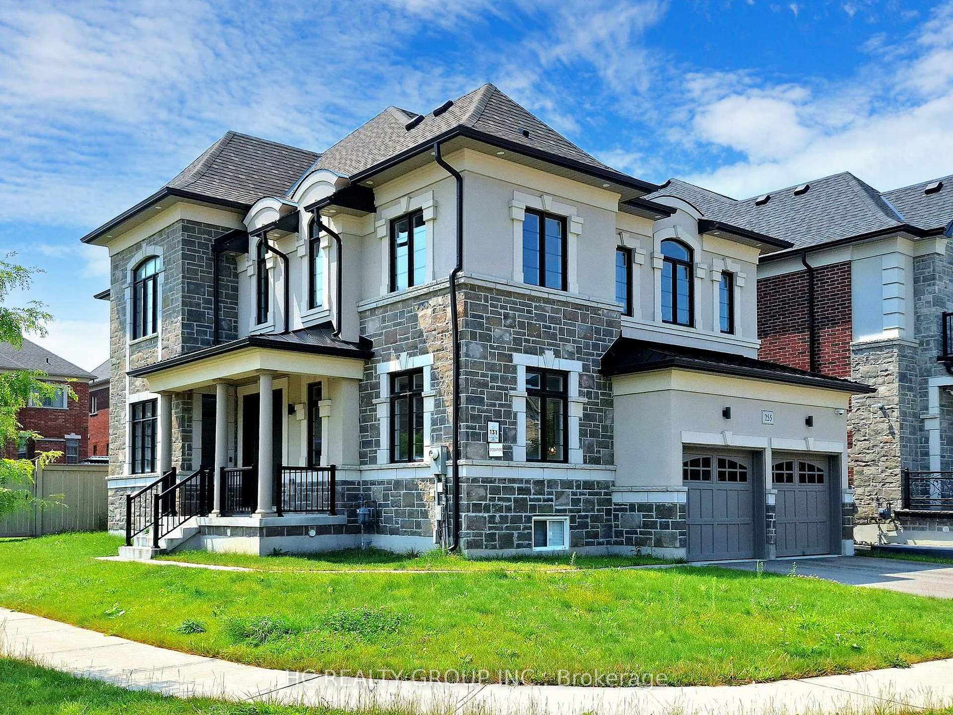 Photo 1 of 255 Touch Gold Crescent, Aurora, Bayview Southeast — HOMEH