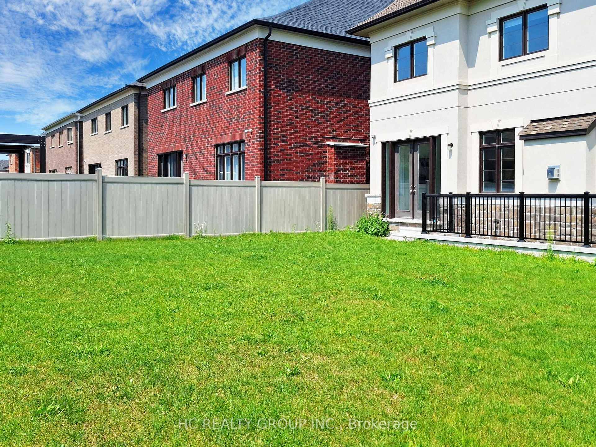 Photo 36 of 255 Touch Gold Crescent, Aurora, Bayview Southeast — HOMEH