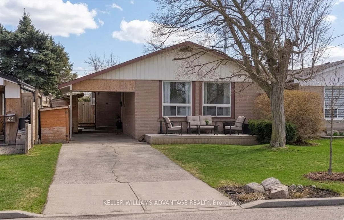 Photo 2 of 21 Deerfield Road, Scarborough, Bendale — HOMEH