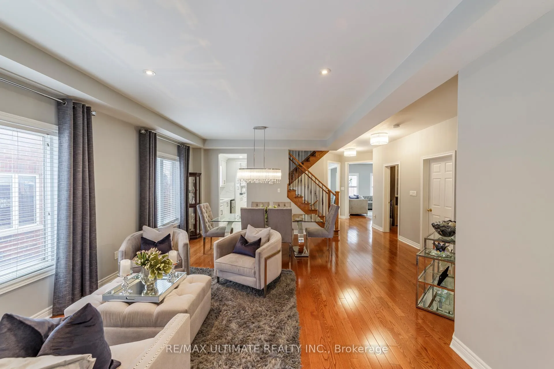 Photo 6 of 8 Levida Street, Brampton, Vales of Castlemore — HOMEH