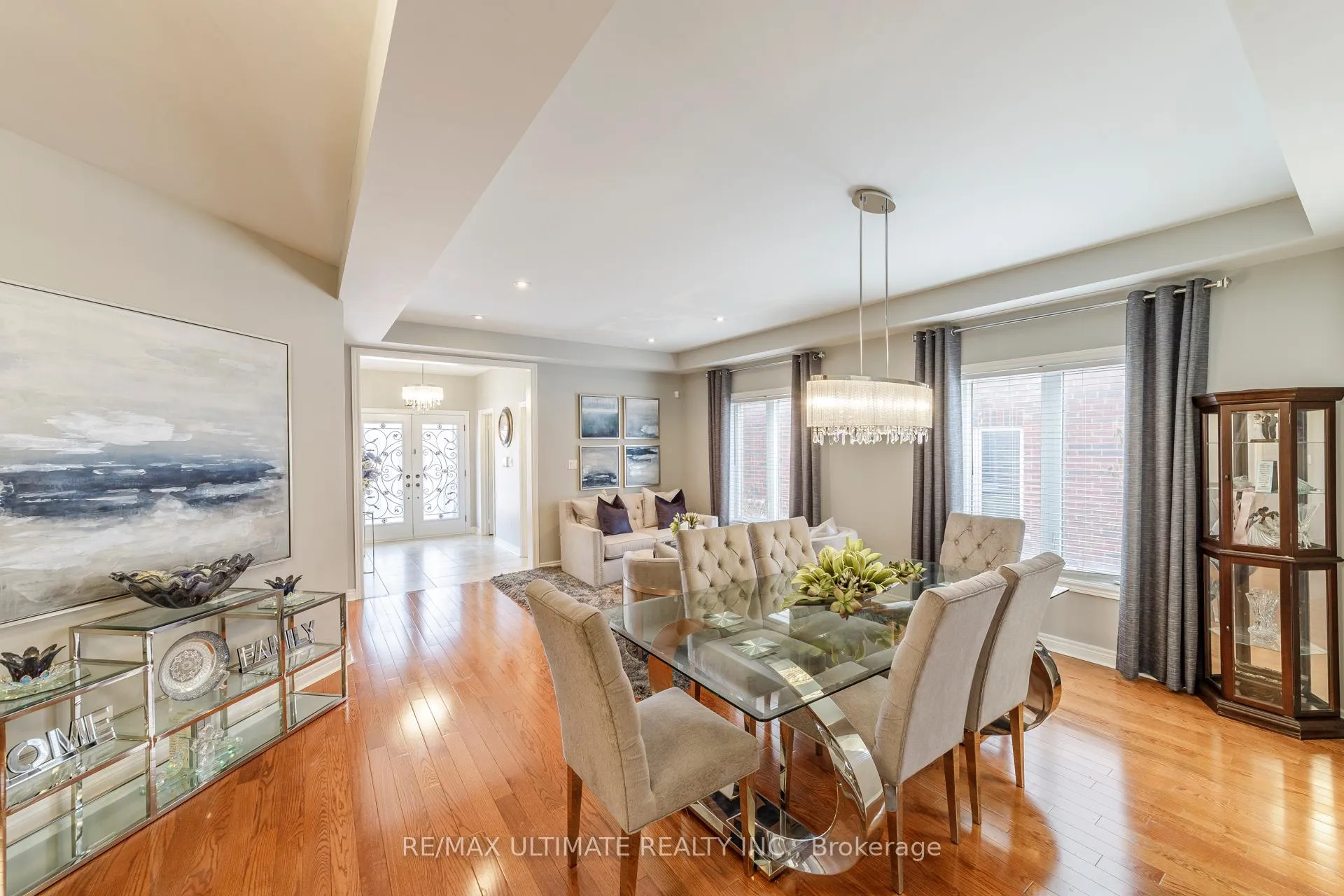 Photo 9 of 8 Levida Street, Brampton, Vales of Castlemore — HOMEH