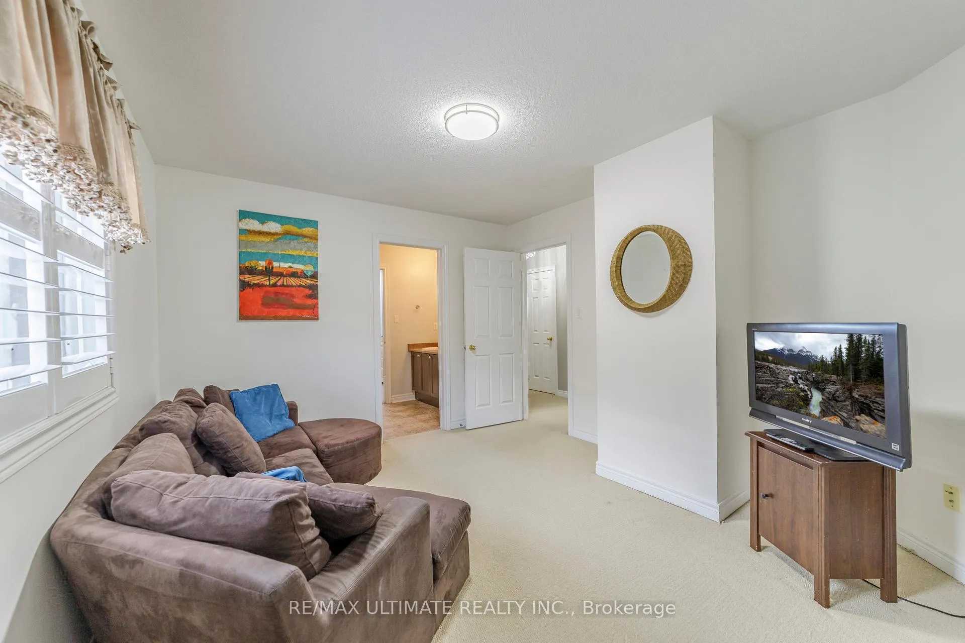 Photo 18 of 8 Levida Street, Brampton, Vales of Castlemore — HOMEH