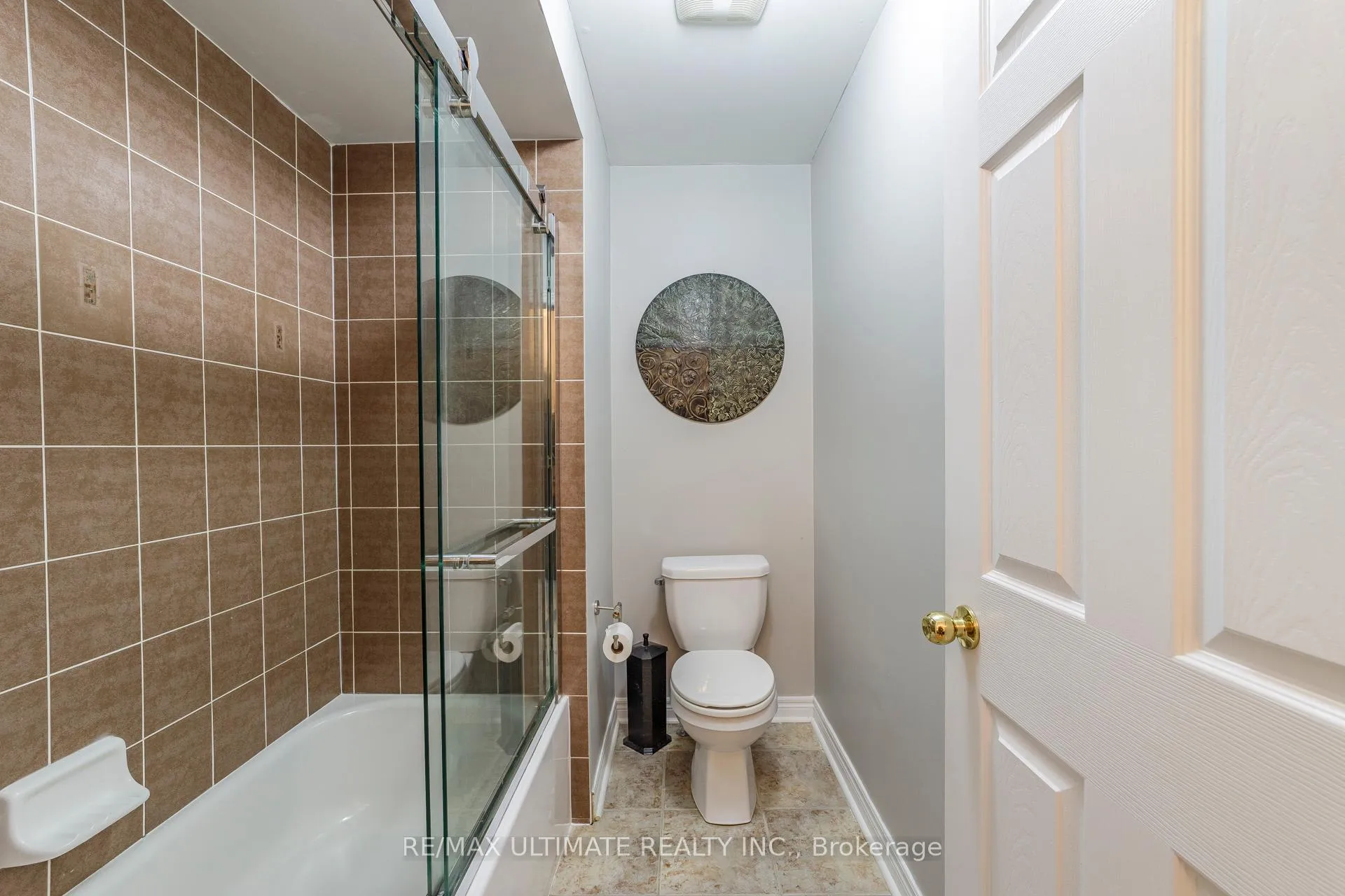 Photo 19 of 8 Levida Street, Brampton, Vales of Castlemore — HOMEH