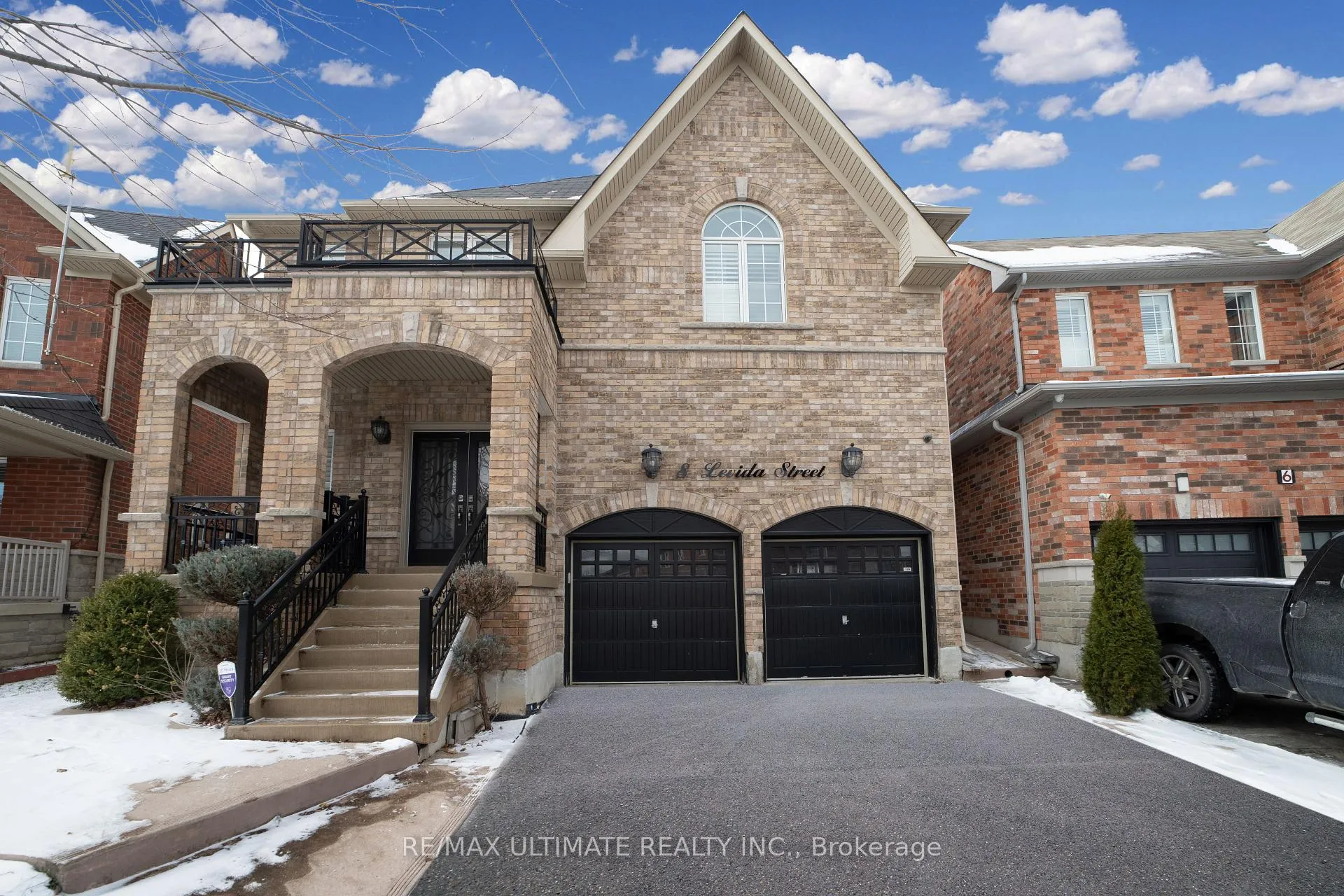 Photo 38 of 8 Levida Street, Brampton, Vales of Castlemore — HOMEH