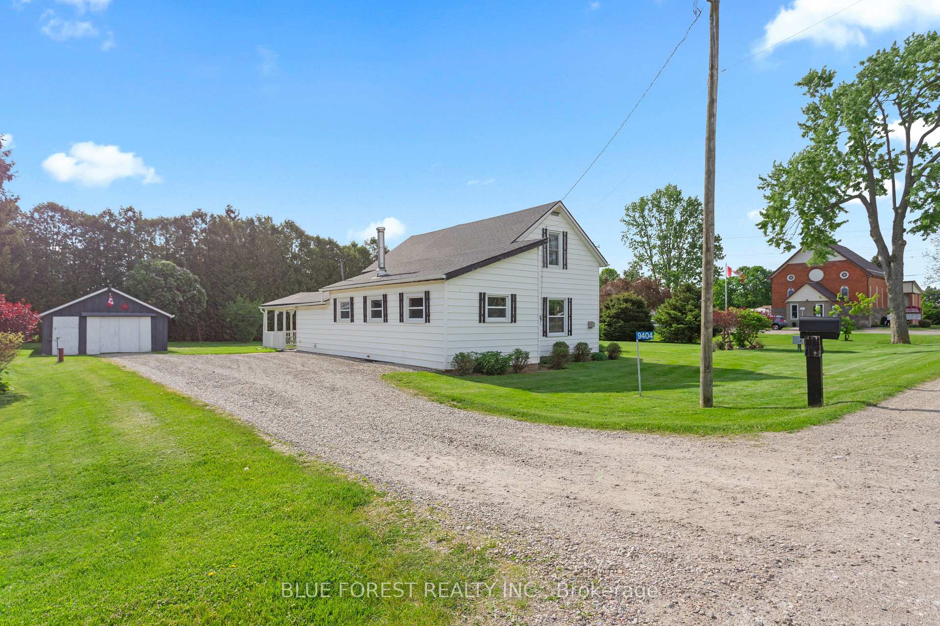 Photo 4 of 9404 Belmont Road, Central Elgin, New Sarum — HOMEH