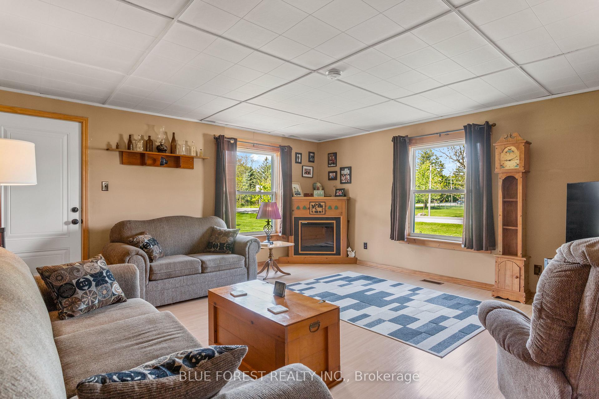 Photo 11 of 9404 Belmont Road, Central Elgin, New Sarum — HOMEH