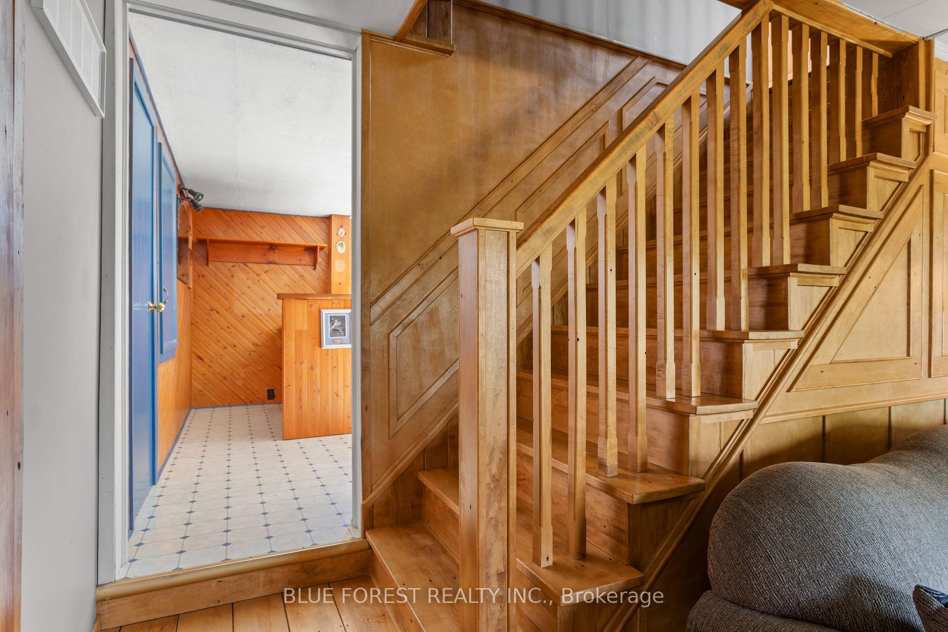 Photo 19 of 9404 Belmont Road, Central Elgin, New Sarum — HOMEH