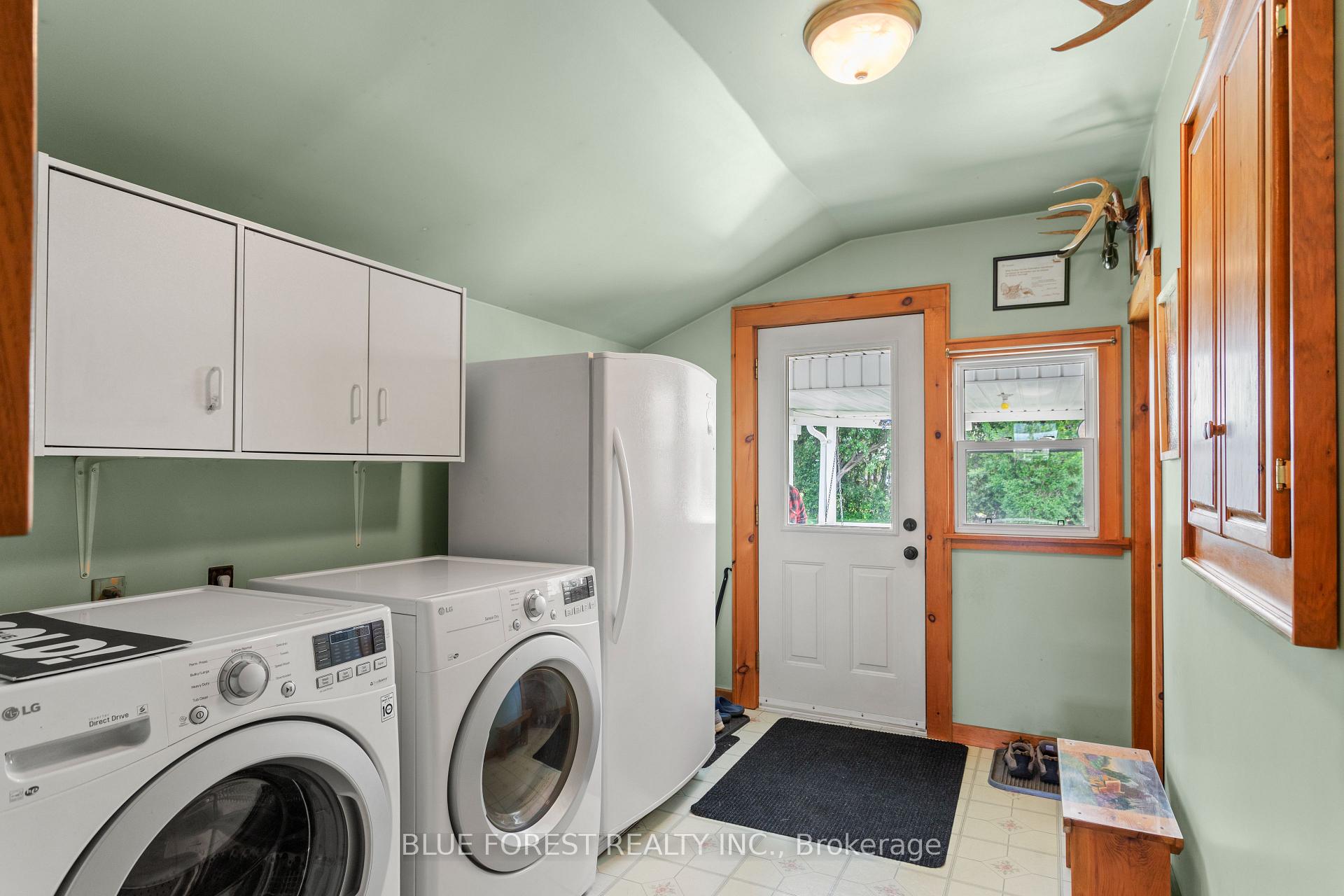 Photo 26 of 9404 Belmont Road, Central Elgin, New Sarum — HOMEH