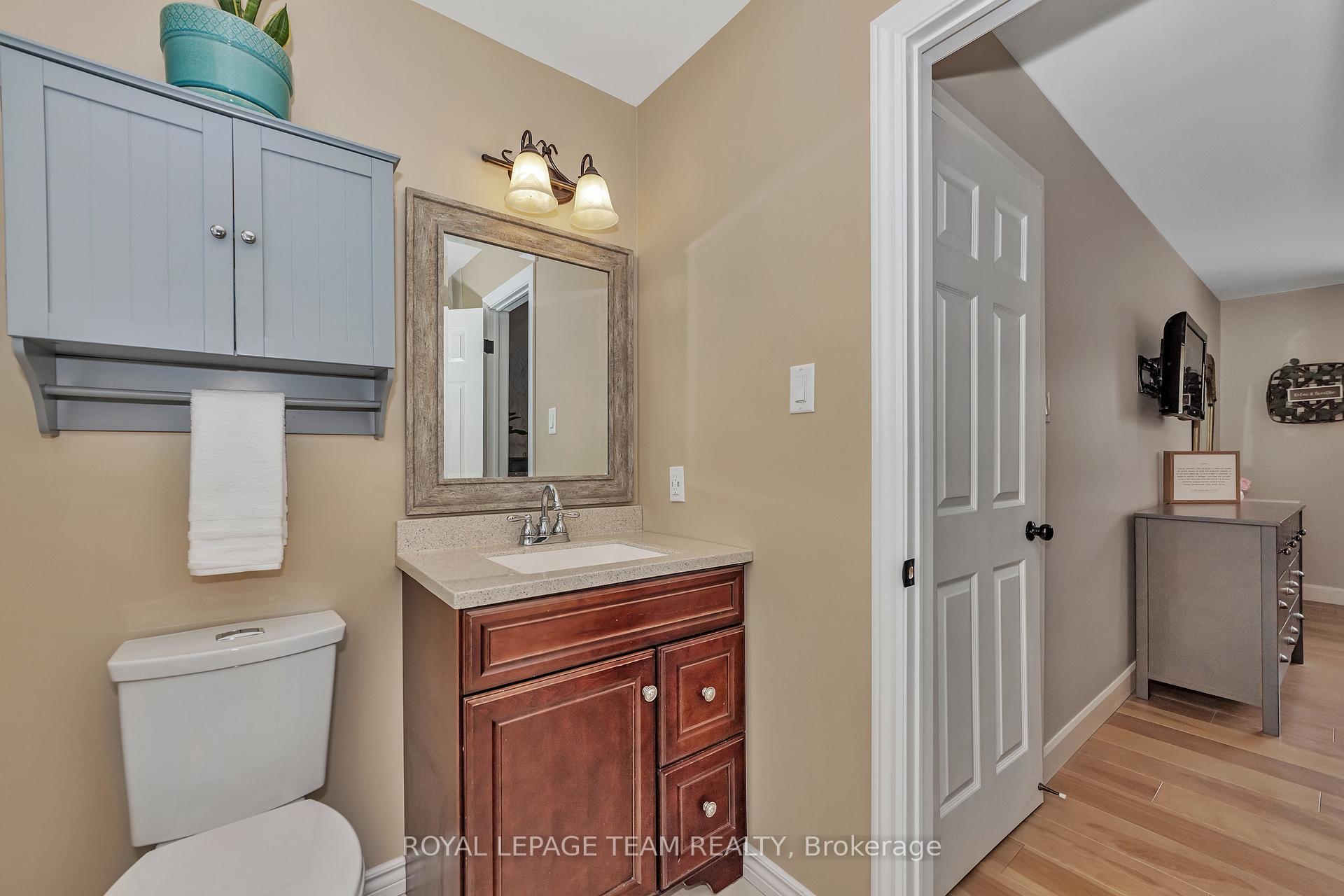Photo 21 of 129 Ridgeview Drive, Ottawa, Carp — HOMEH